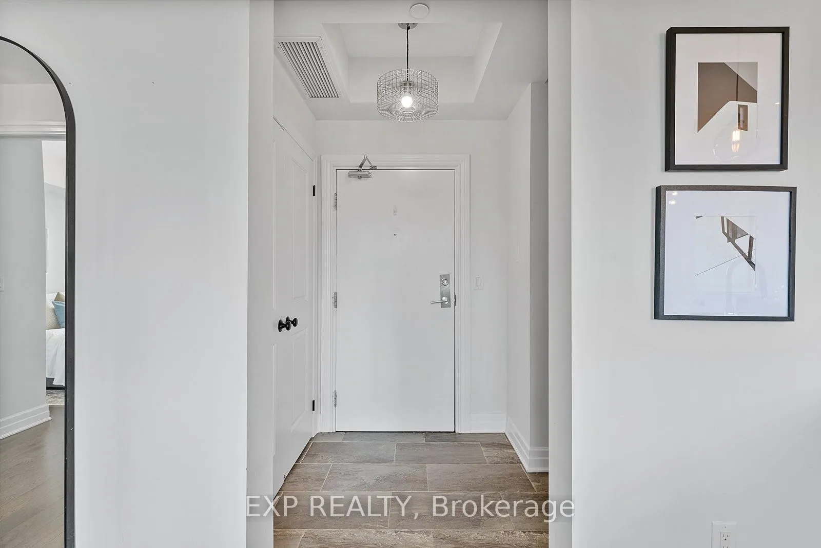 2300 Upper Middle Road W, #325