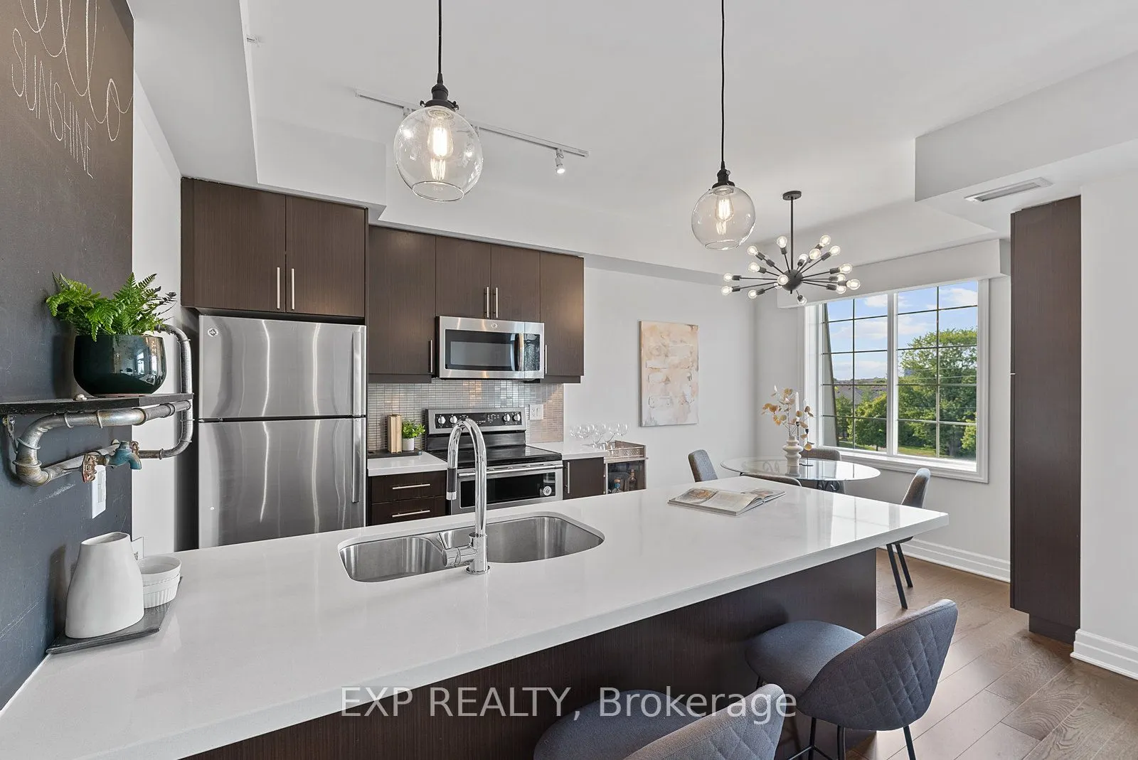 2300 Upper Middle Road W, #325