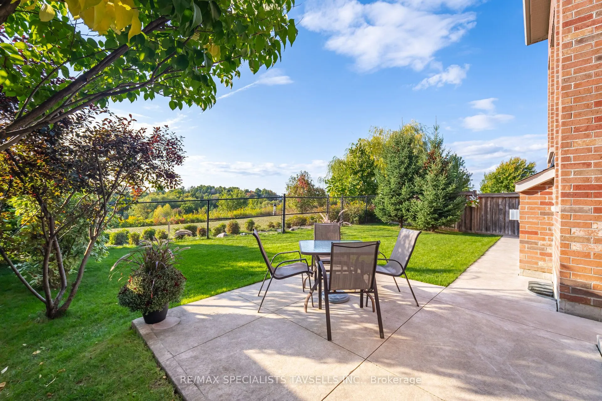 44 Gentle Fox Drive