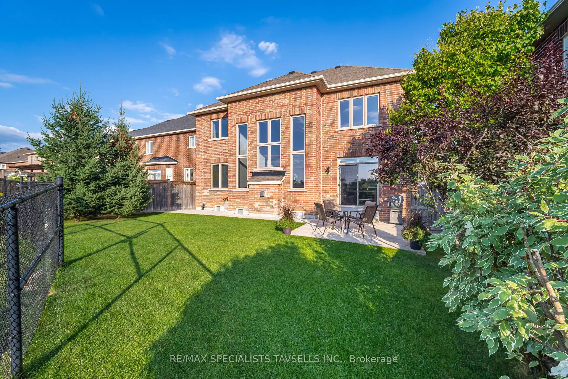 44 Gentle Fox Drive