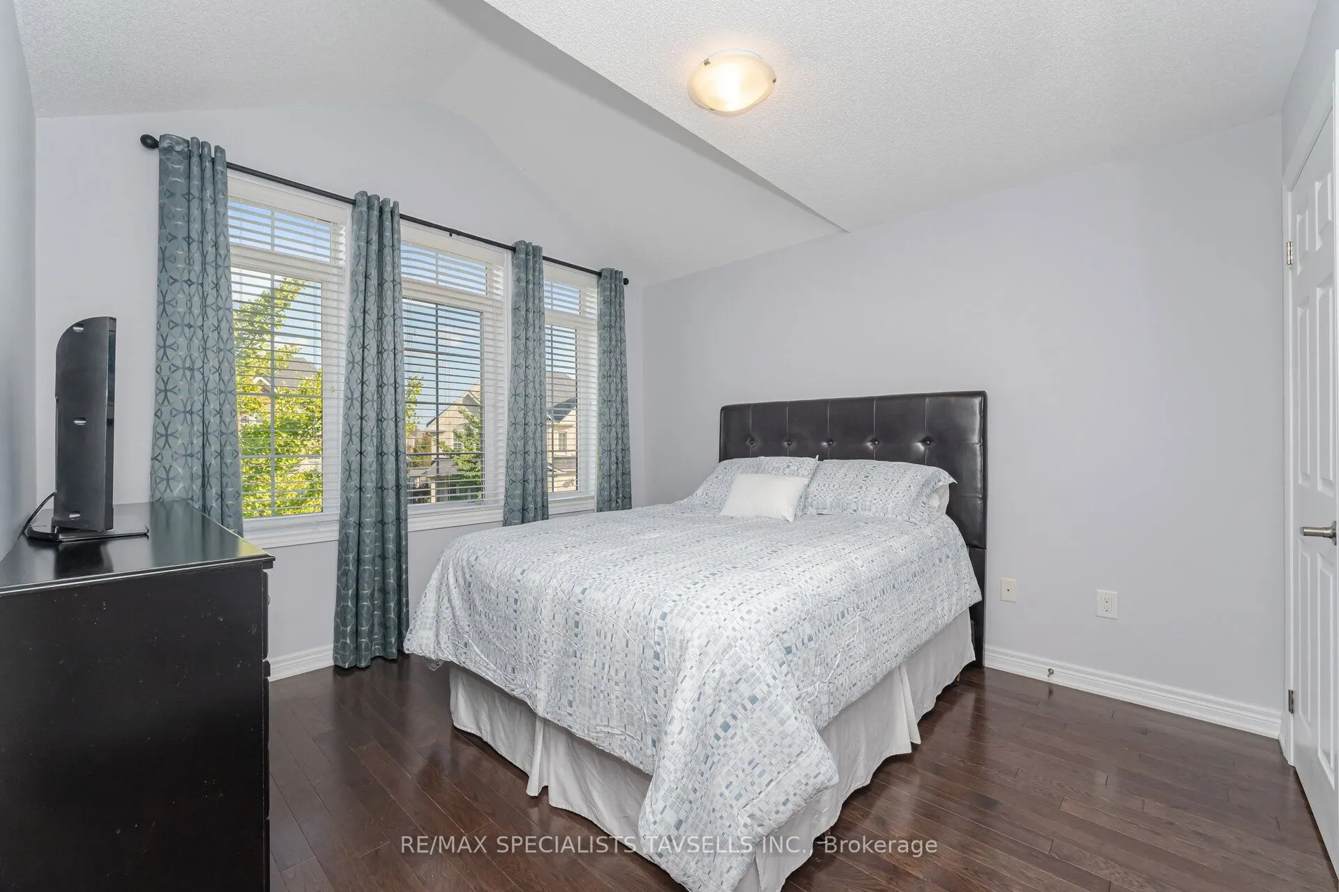 44 Gentle Fox Drive