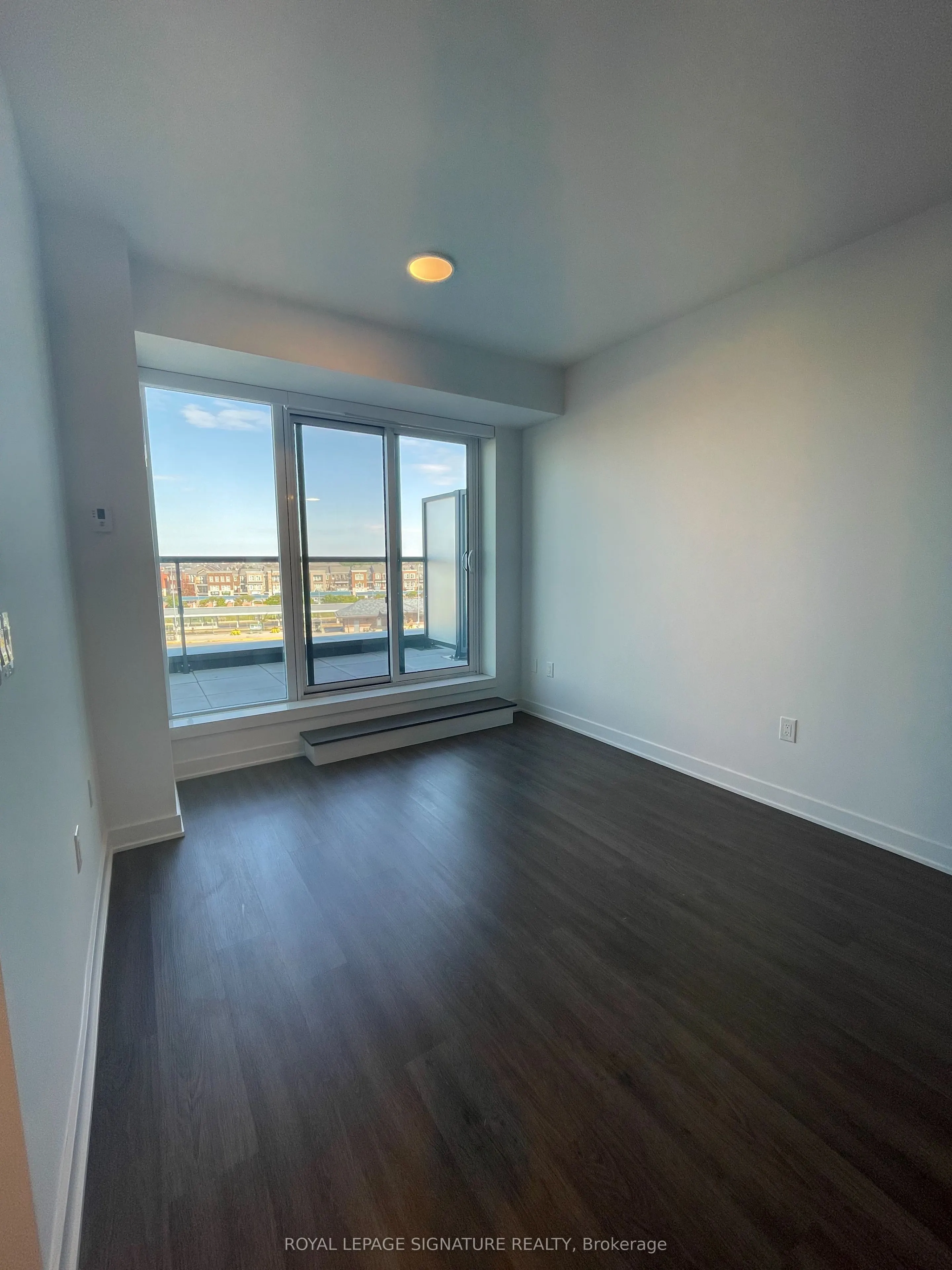 40 Lagerfeld Drive, #401