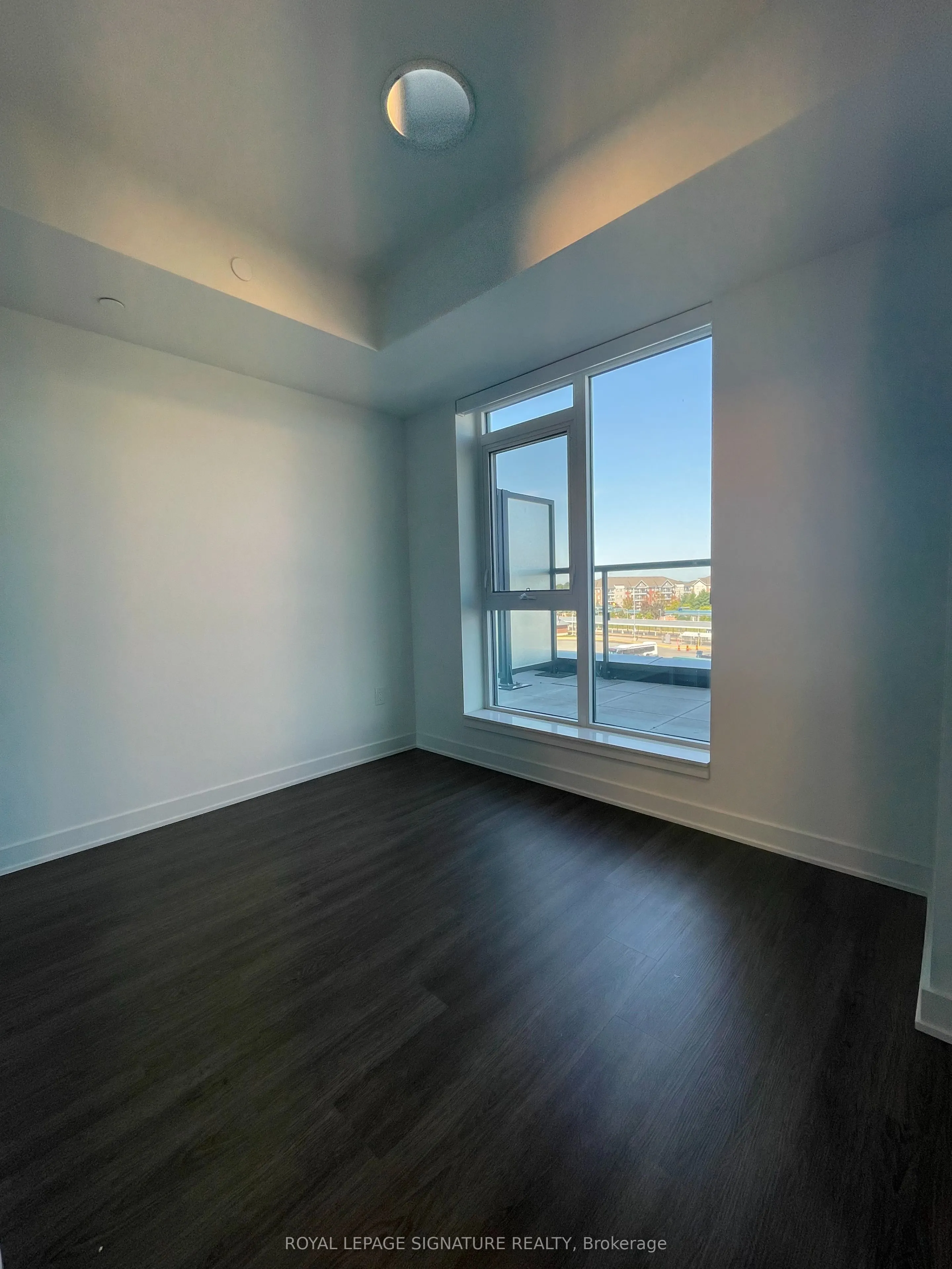 40 Lagerfeld Drive, #401