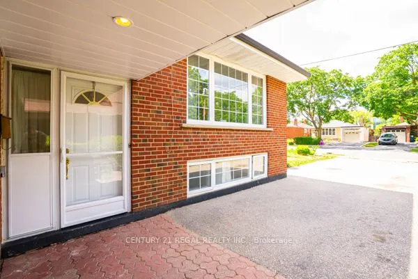 97 Westhampton Drive
