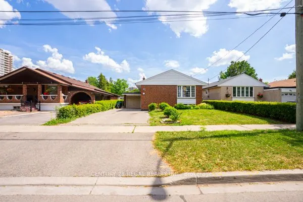 97 Westhampton Drive