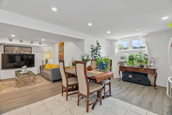 97 Westhampton Drive