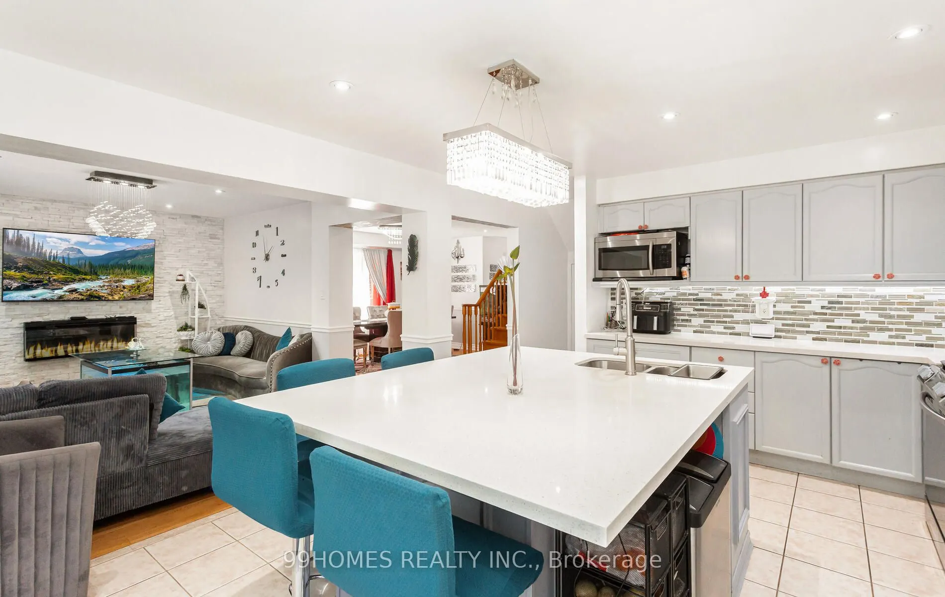 5 Farthingale Crescent