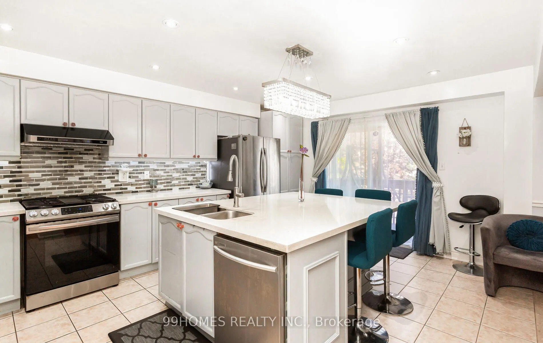 5 Farthingale Crescent