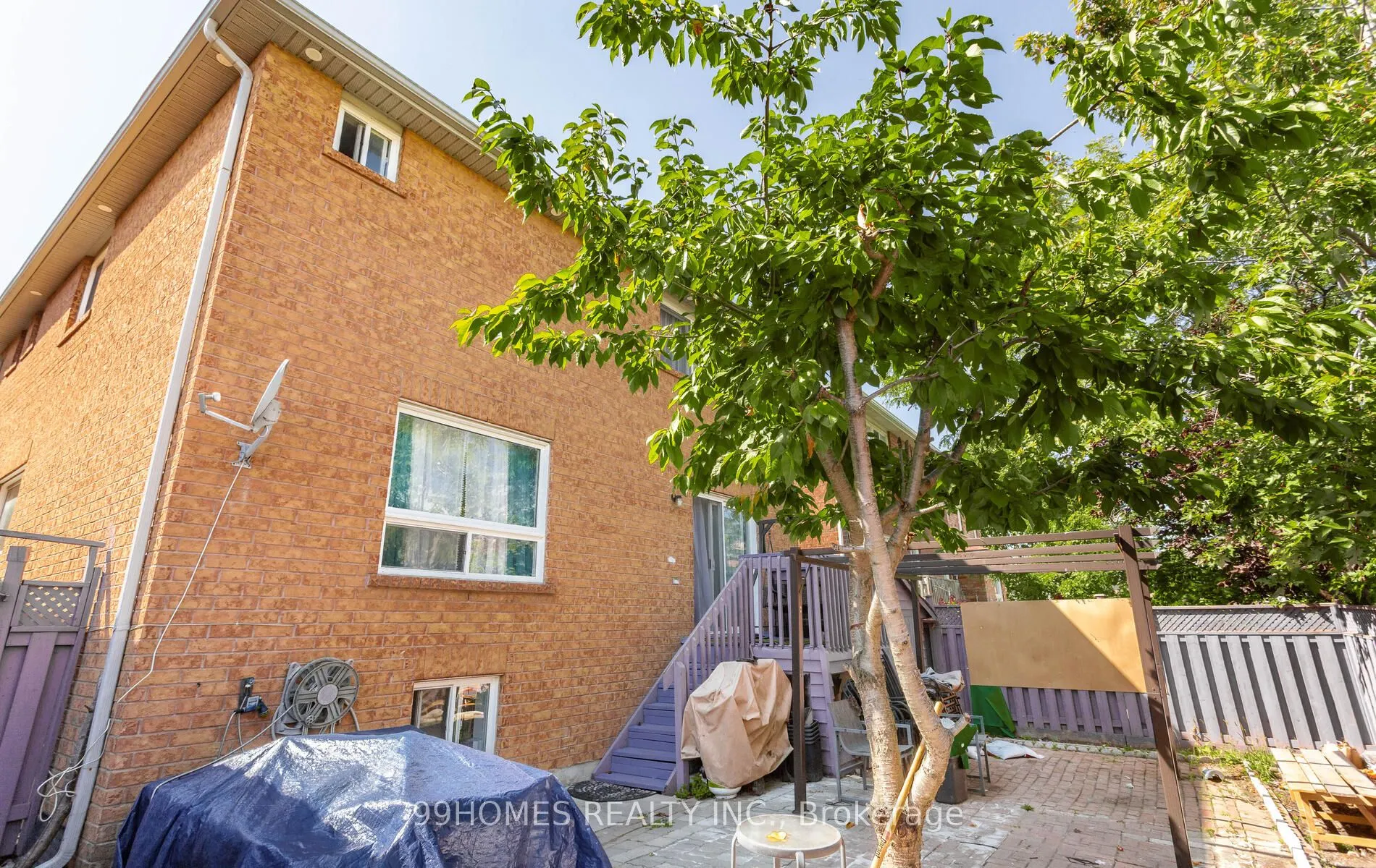 5 Farthingale Crescent