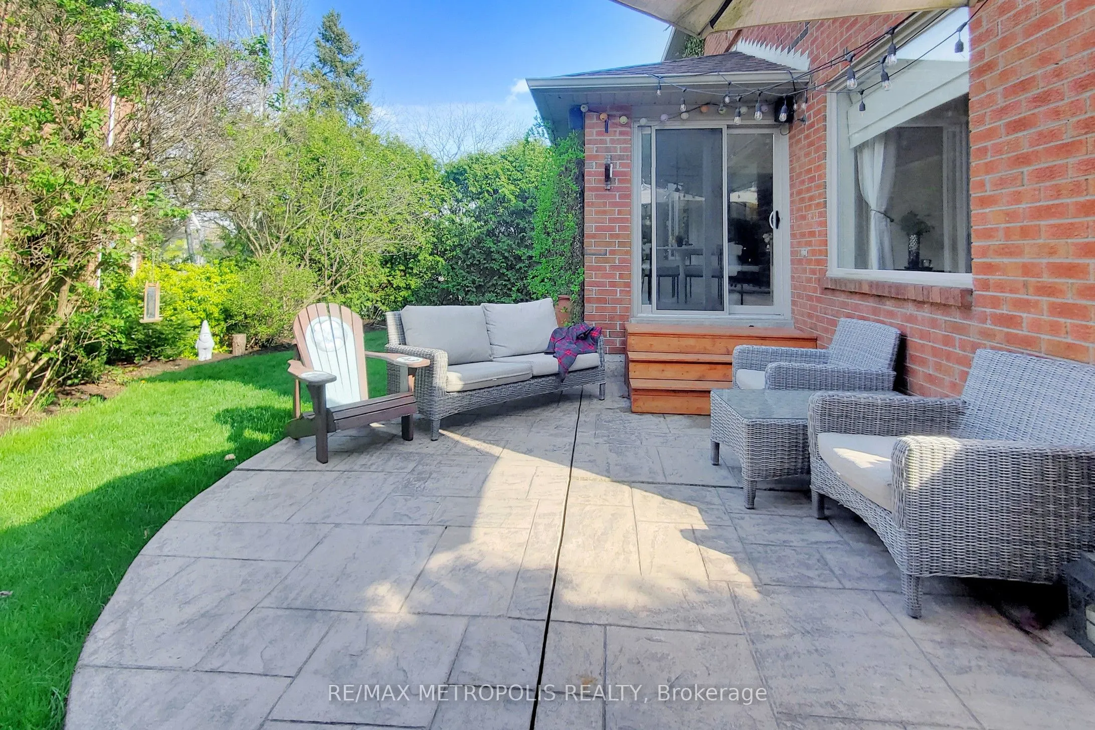 1310 Golden Meadow Trail