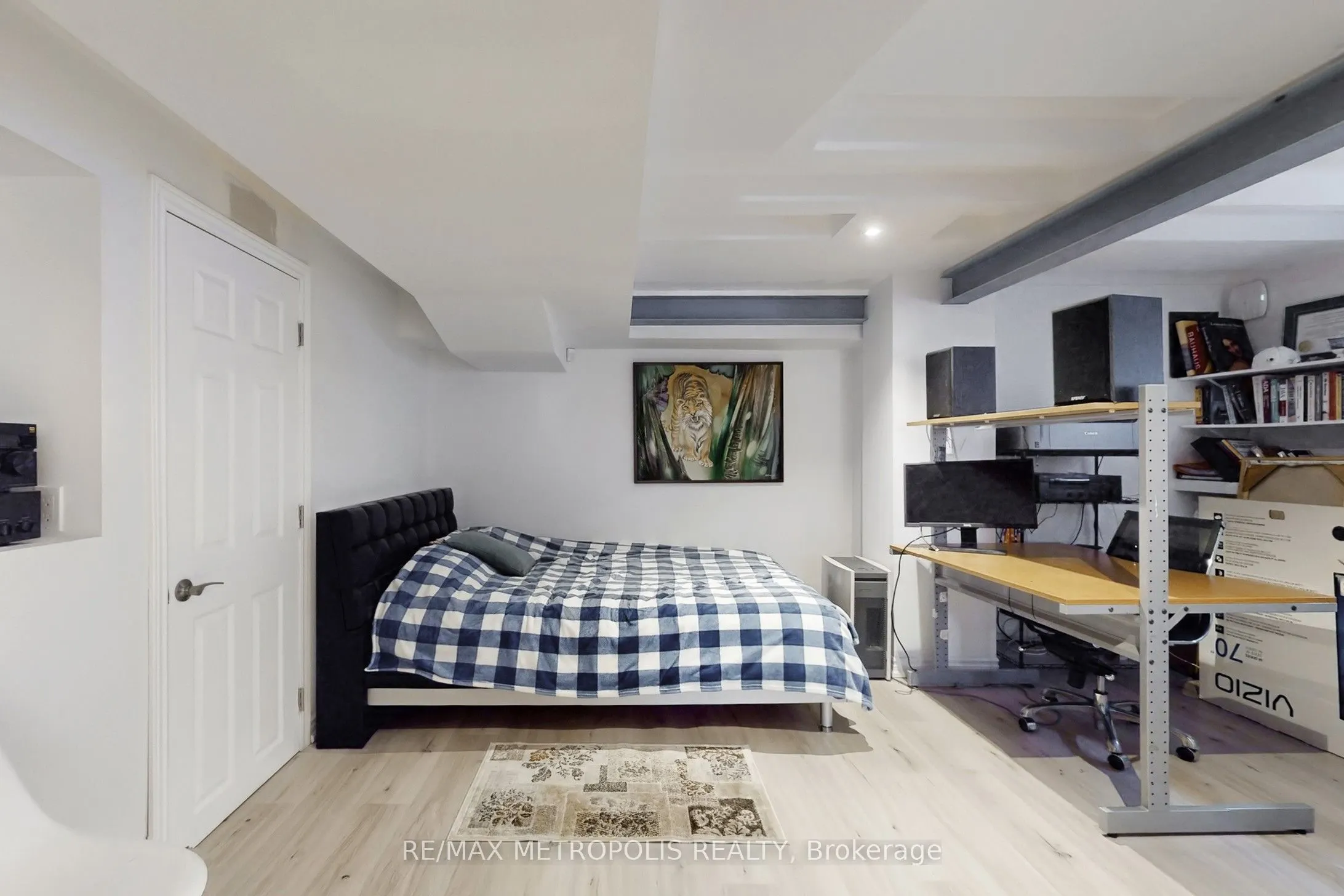 1310 Golden Meadow Trail