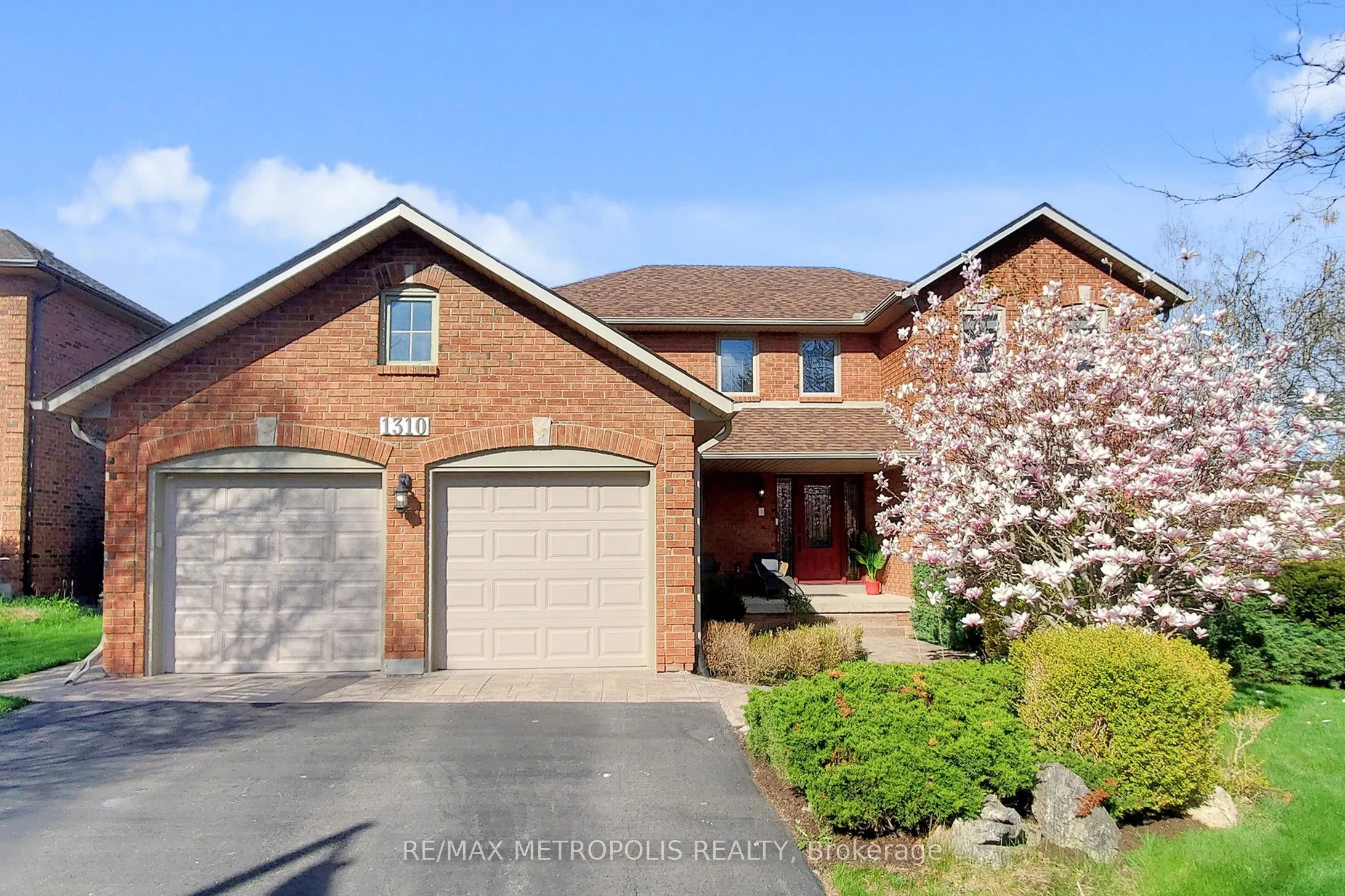 1310 Golden Meadow Trail