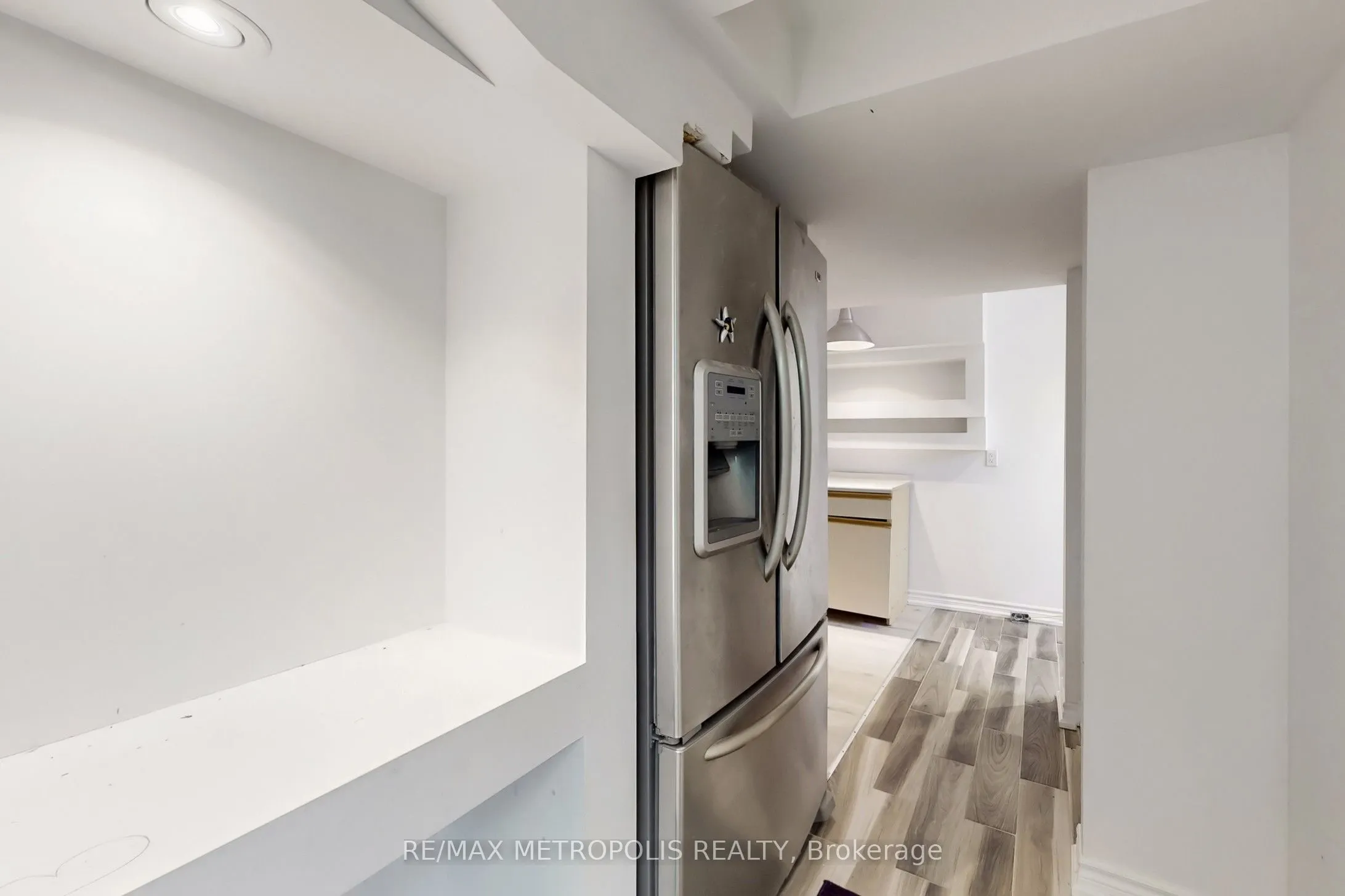 1310 Golden Meadow Trail