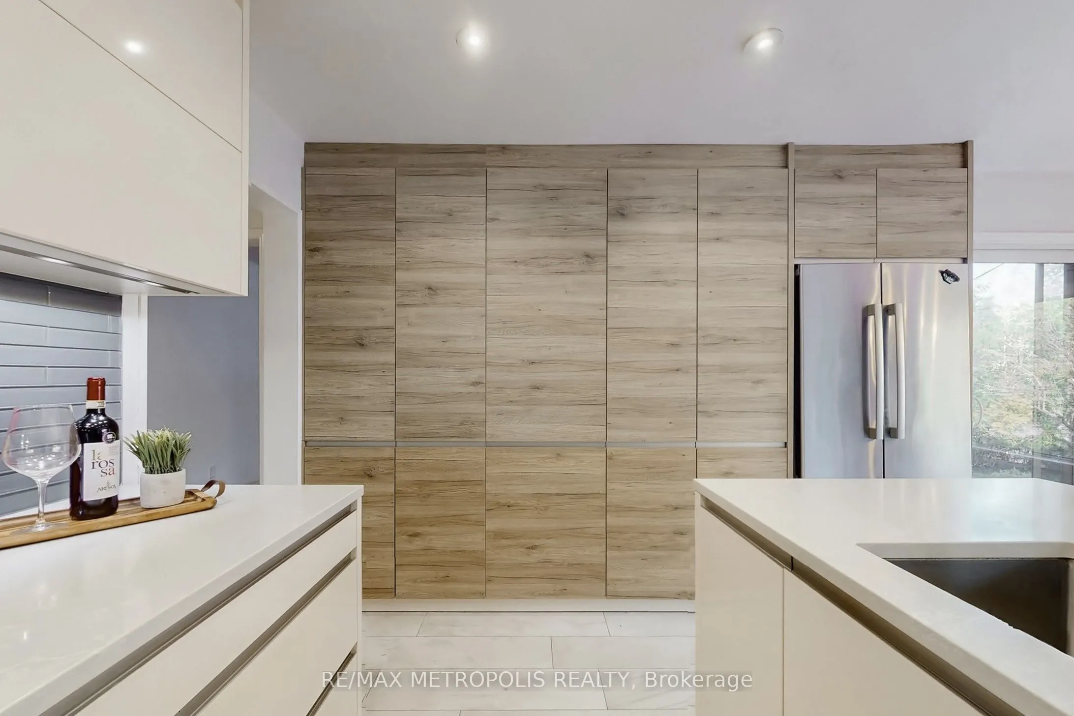 1310 Golden Meadow Trail