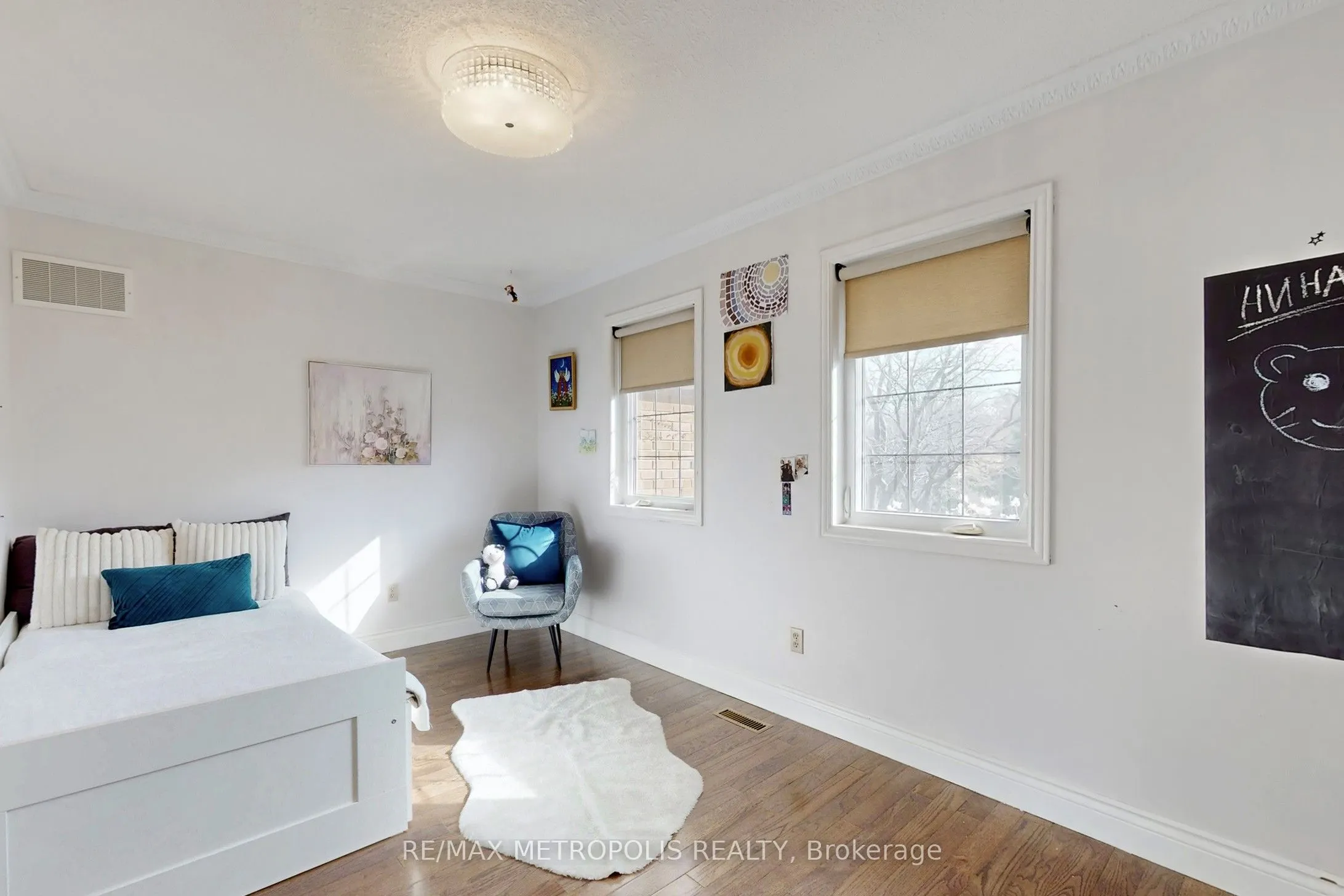 1310 Golden Meadow Trail