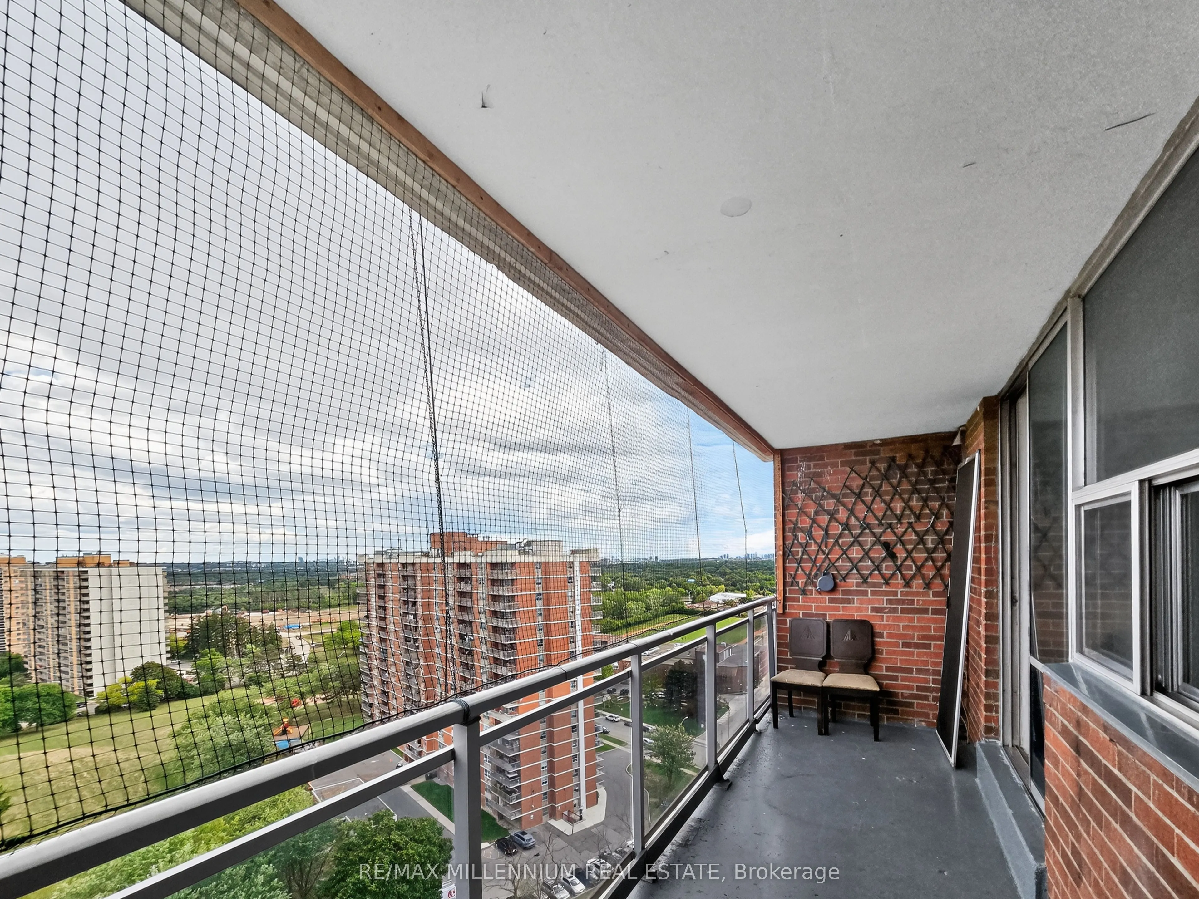2645 Kipling Avenue, #1811
