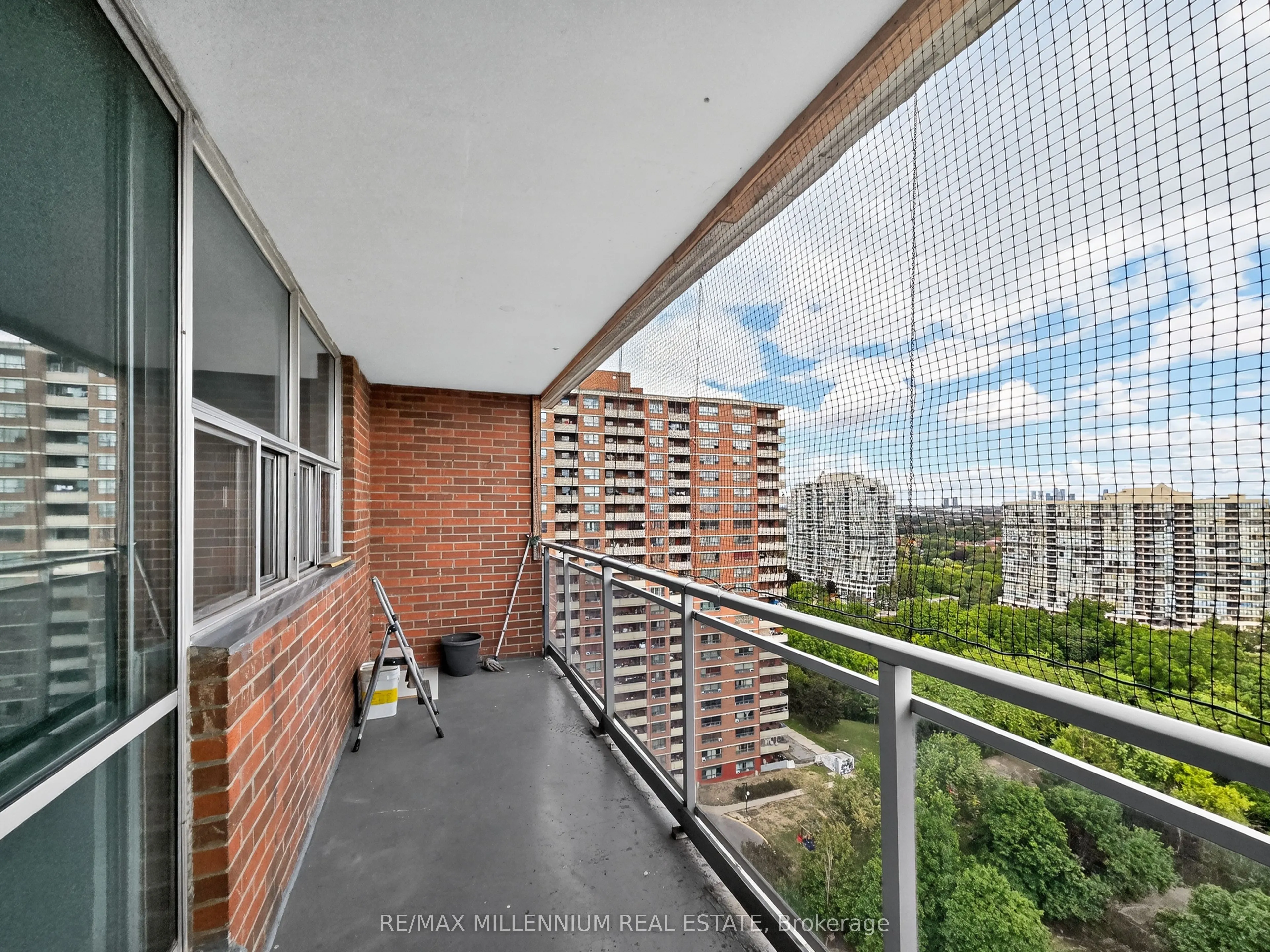 2645 Kipling Avenue, #1811
