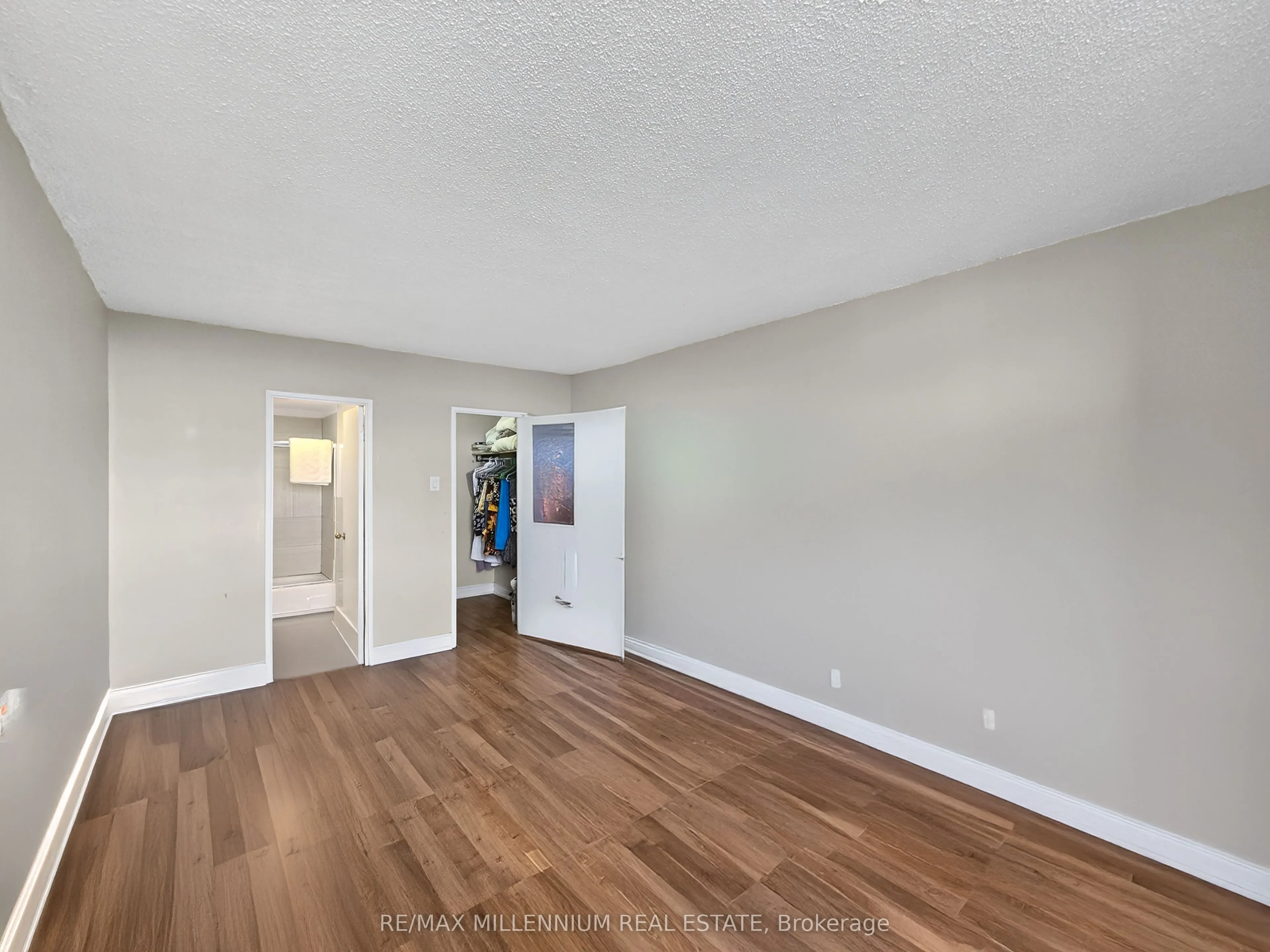2645 Kipling Avenue, #1811
