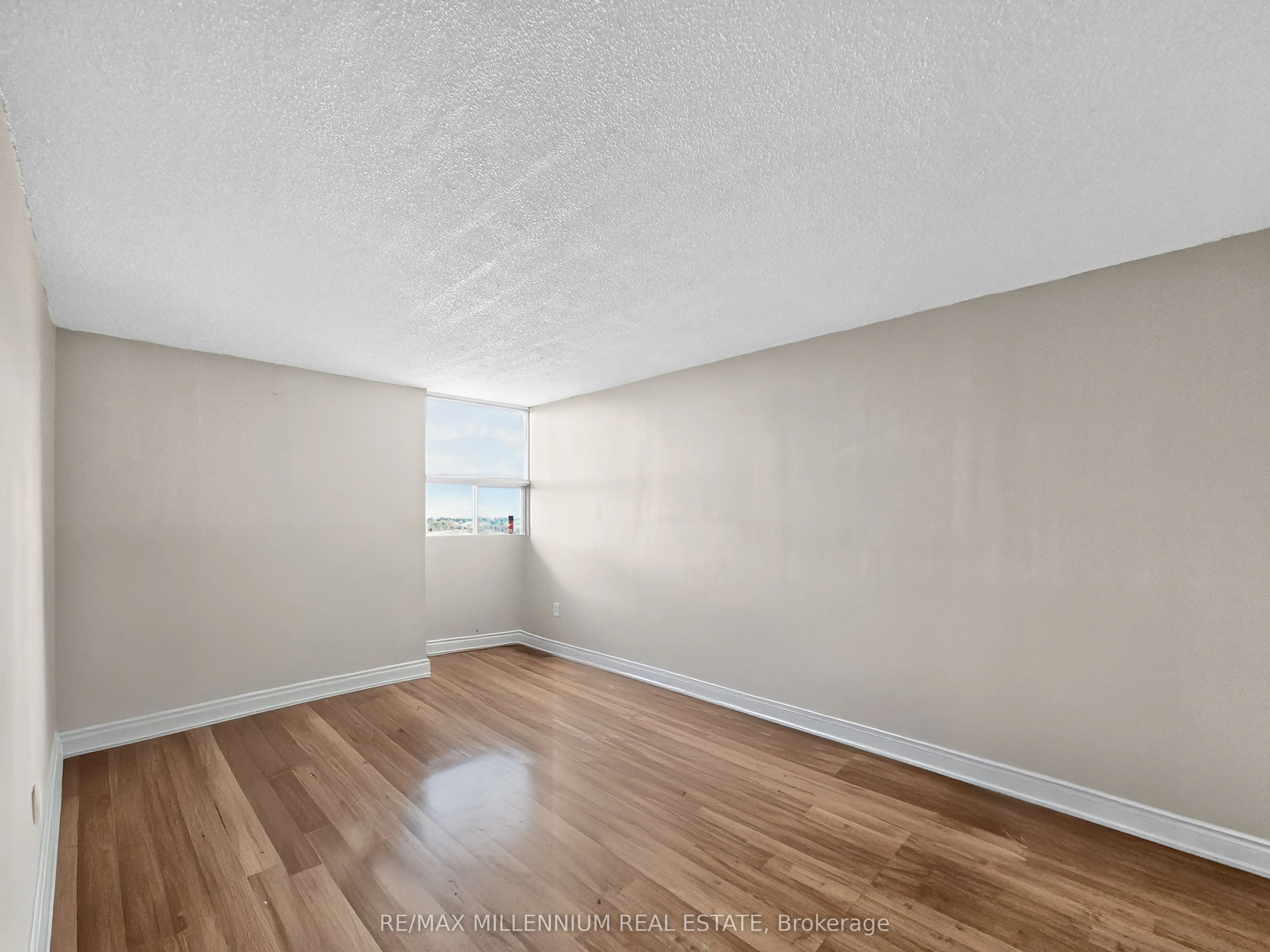 2645 Kipling Avenue, #1811