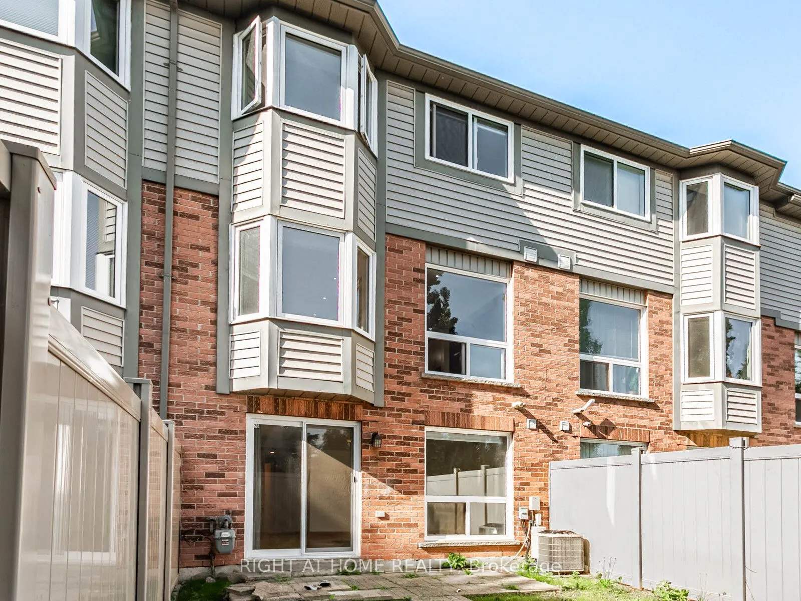 190 FORUM Drive, #76