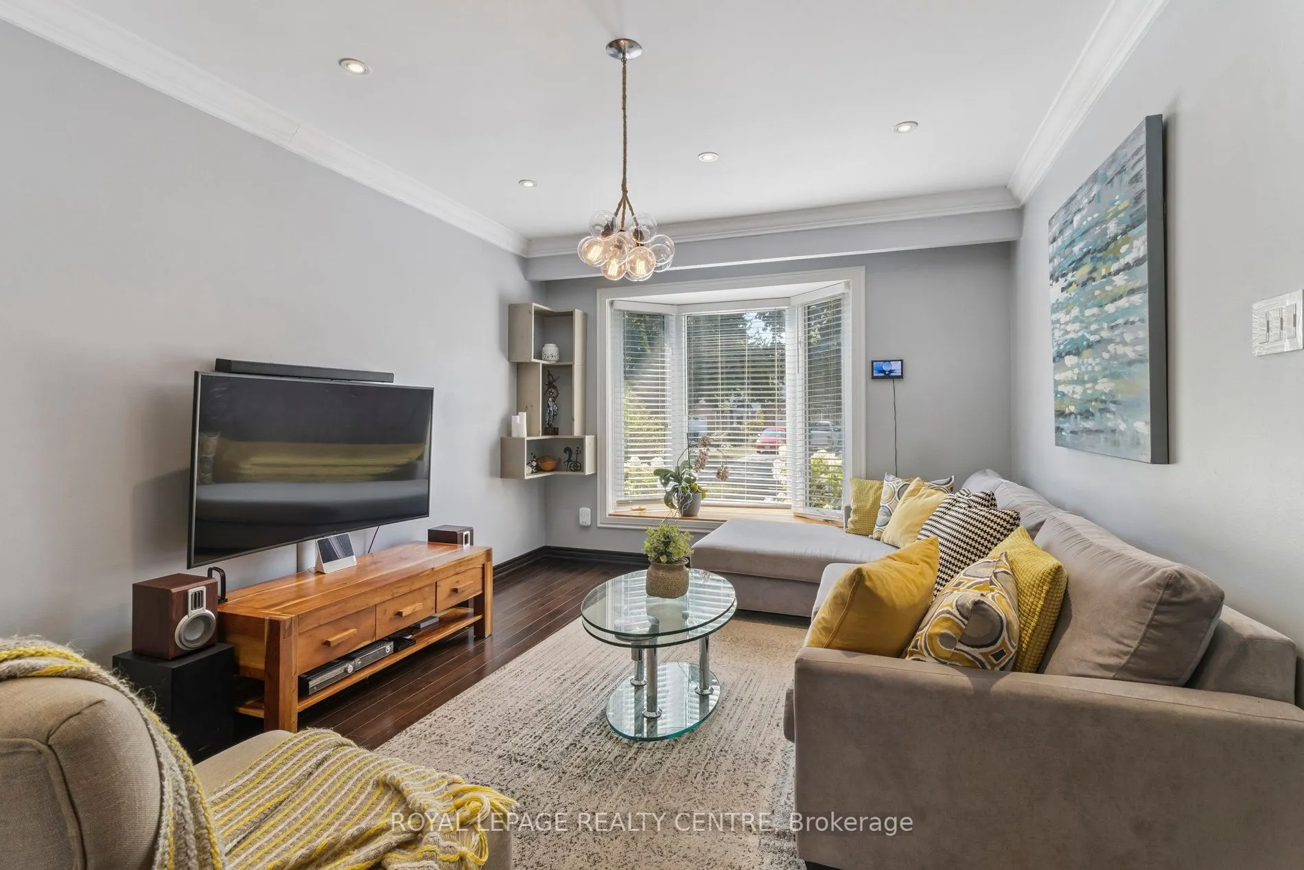 3383 Tallmast Crescent