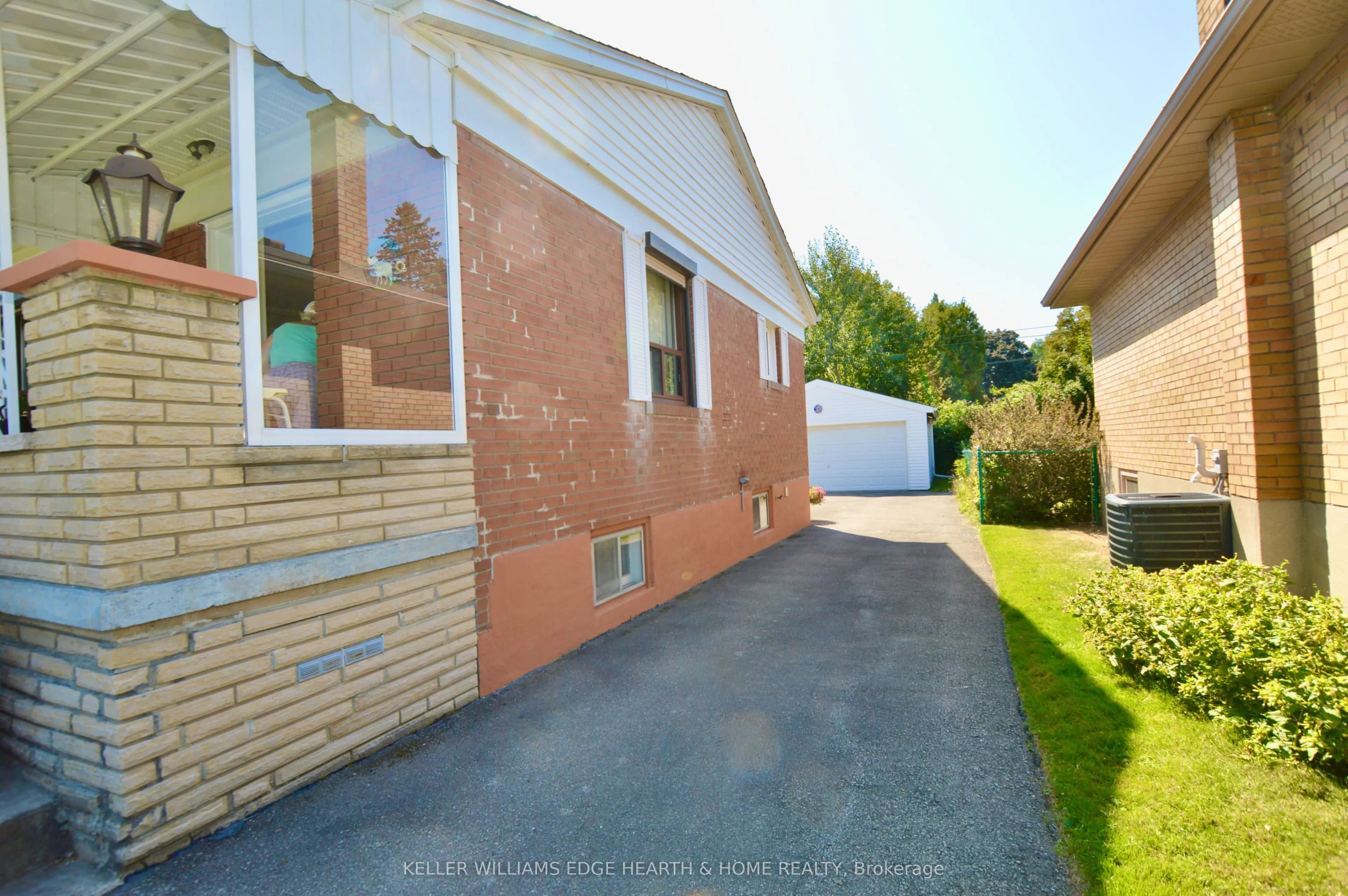 728 Ashley Avenue