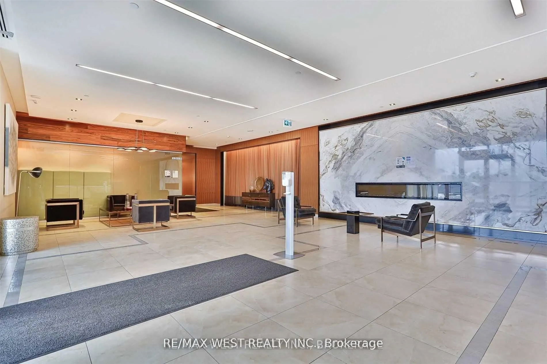 15 Zorra Street, #1107
