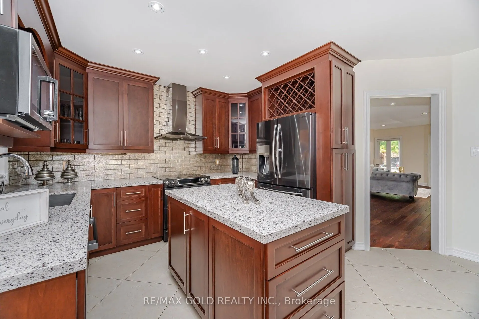 30 Golden Eagle Road