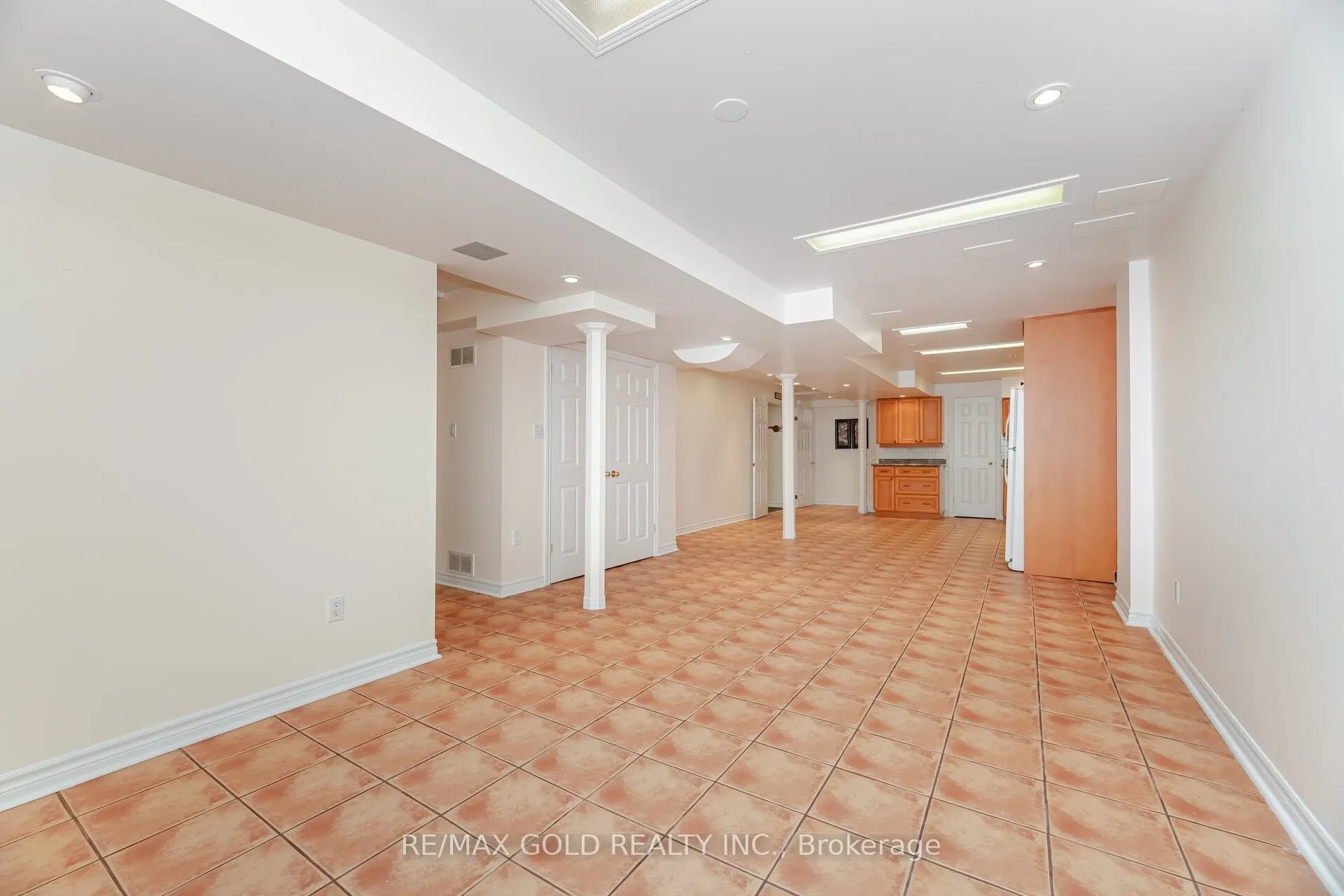 30 Golden Eagle Road