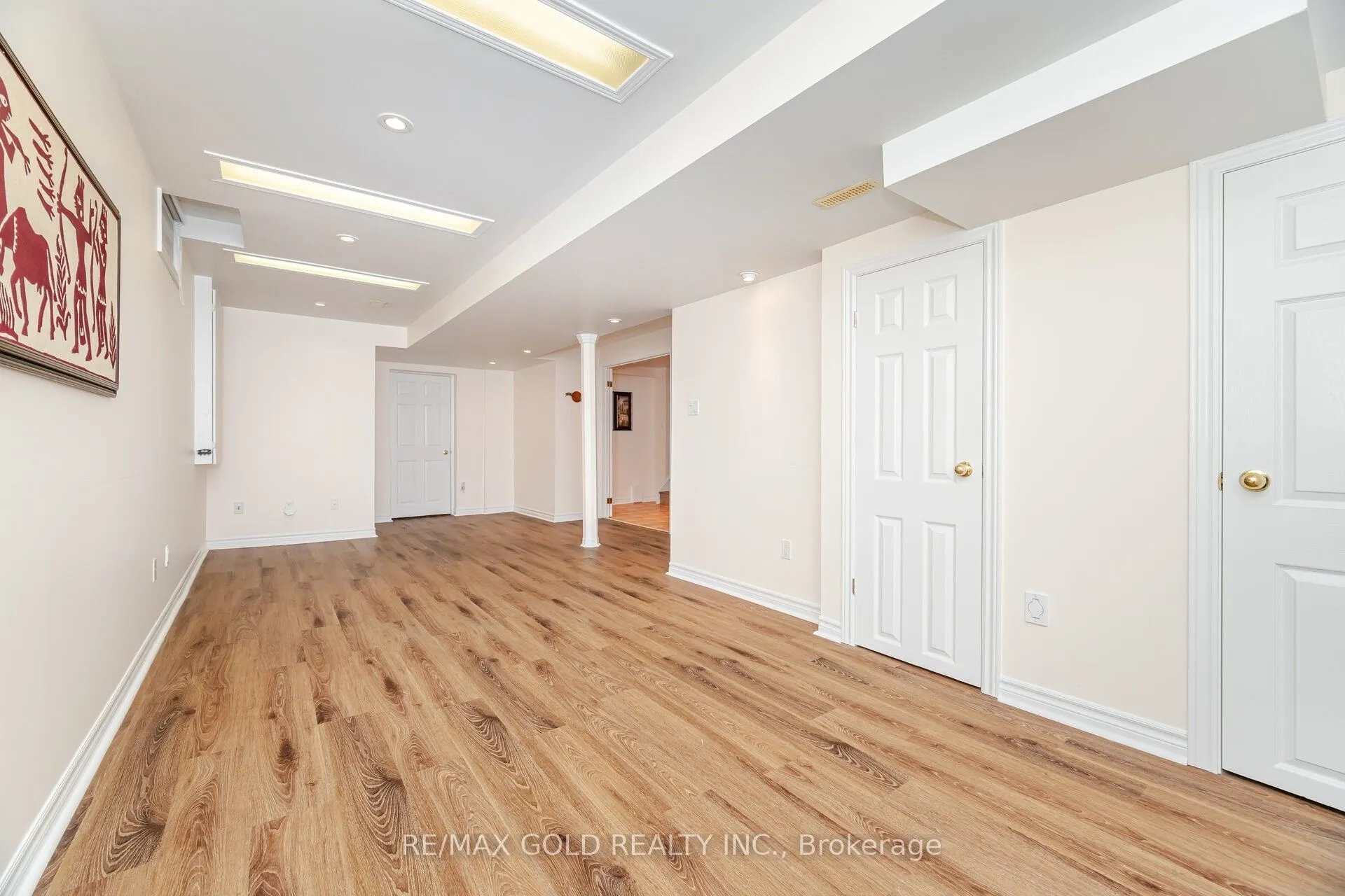 30 Golden Eagle Road