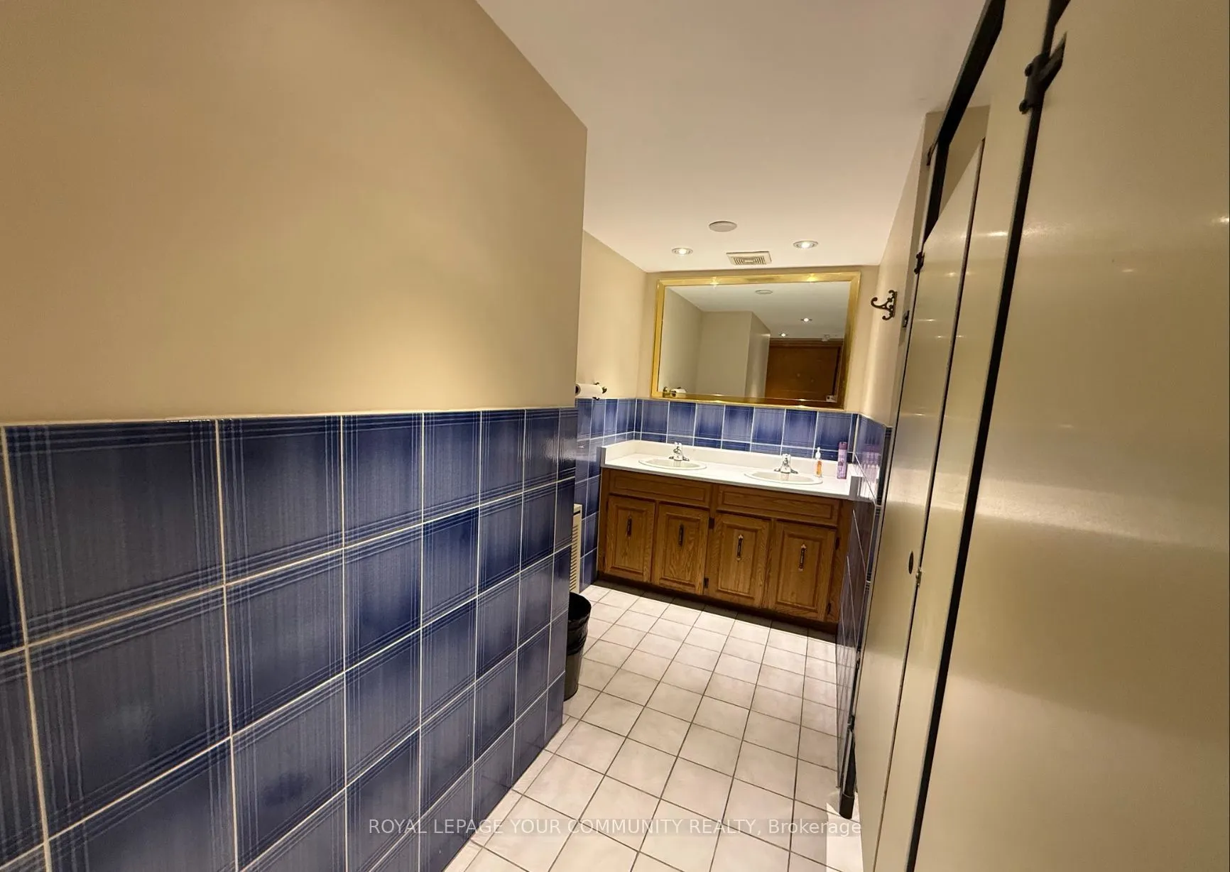 795 Wilson Avenue, #102