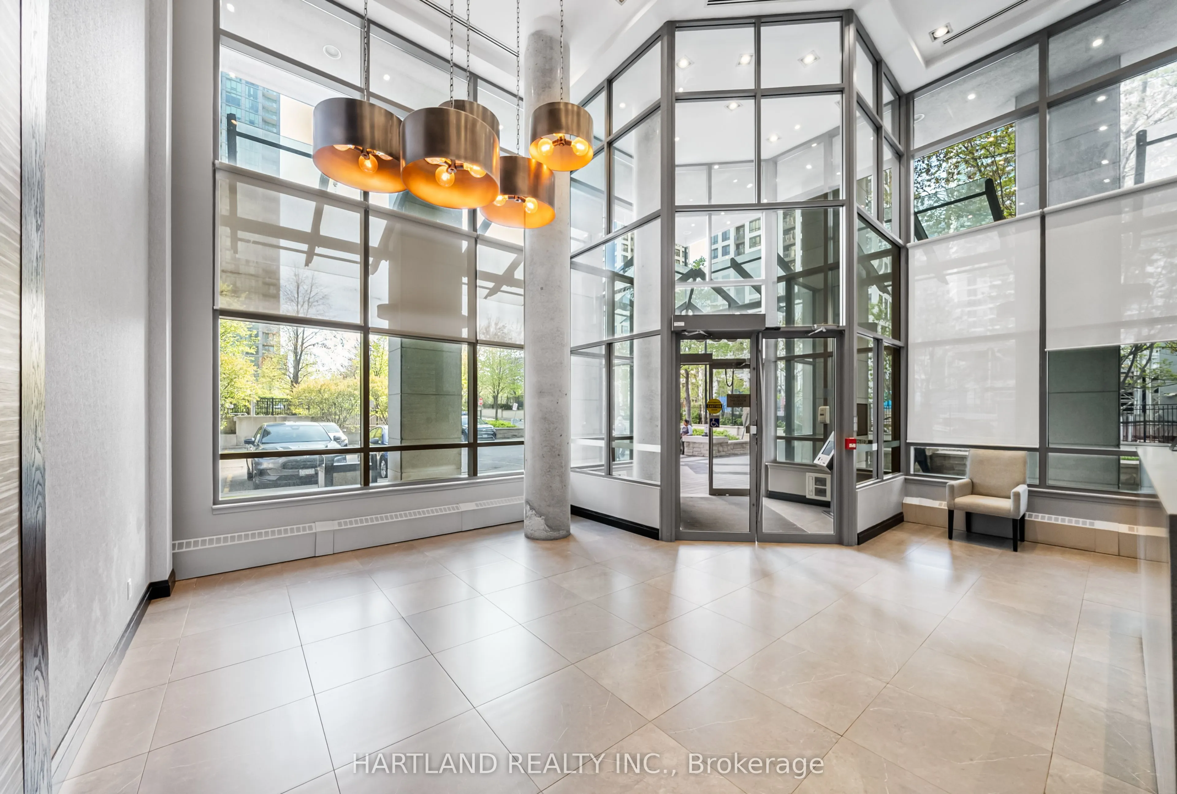 3504 Hurontario Street, #2701