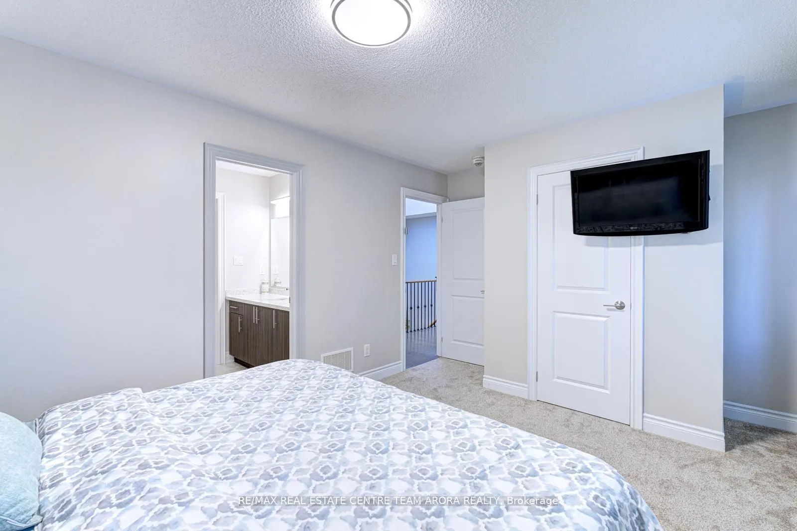 22 Mussle White Road