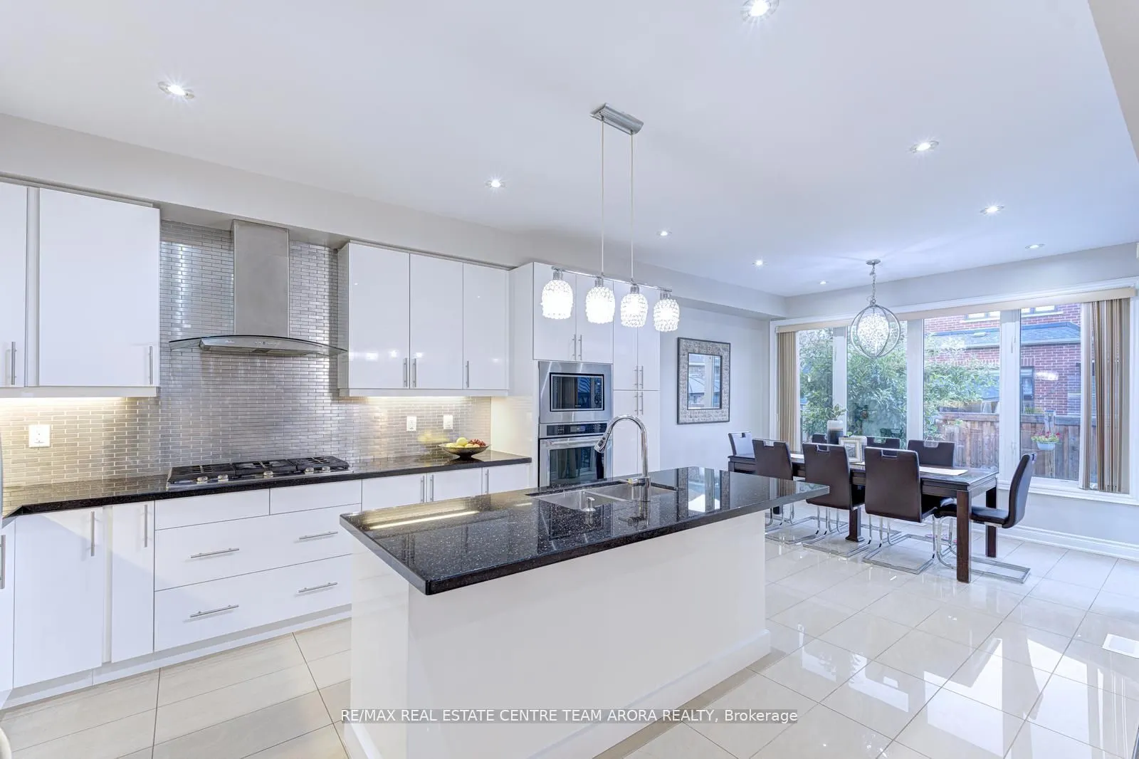 22 Mussle White Road