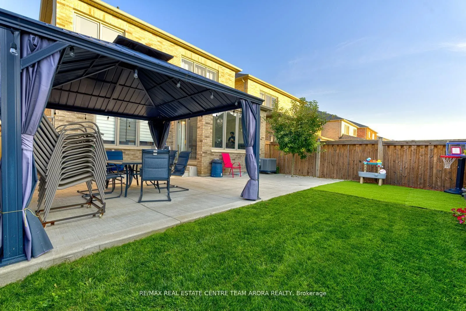 22 Mussle White Road