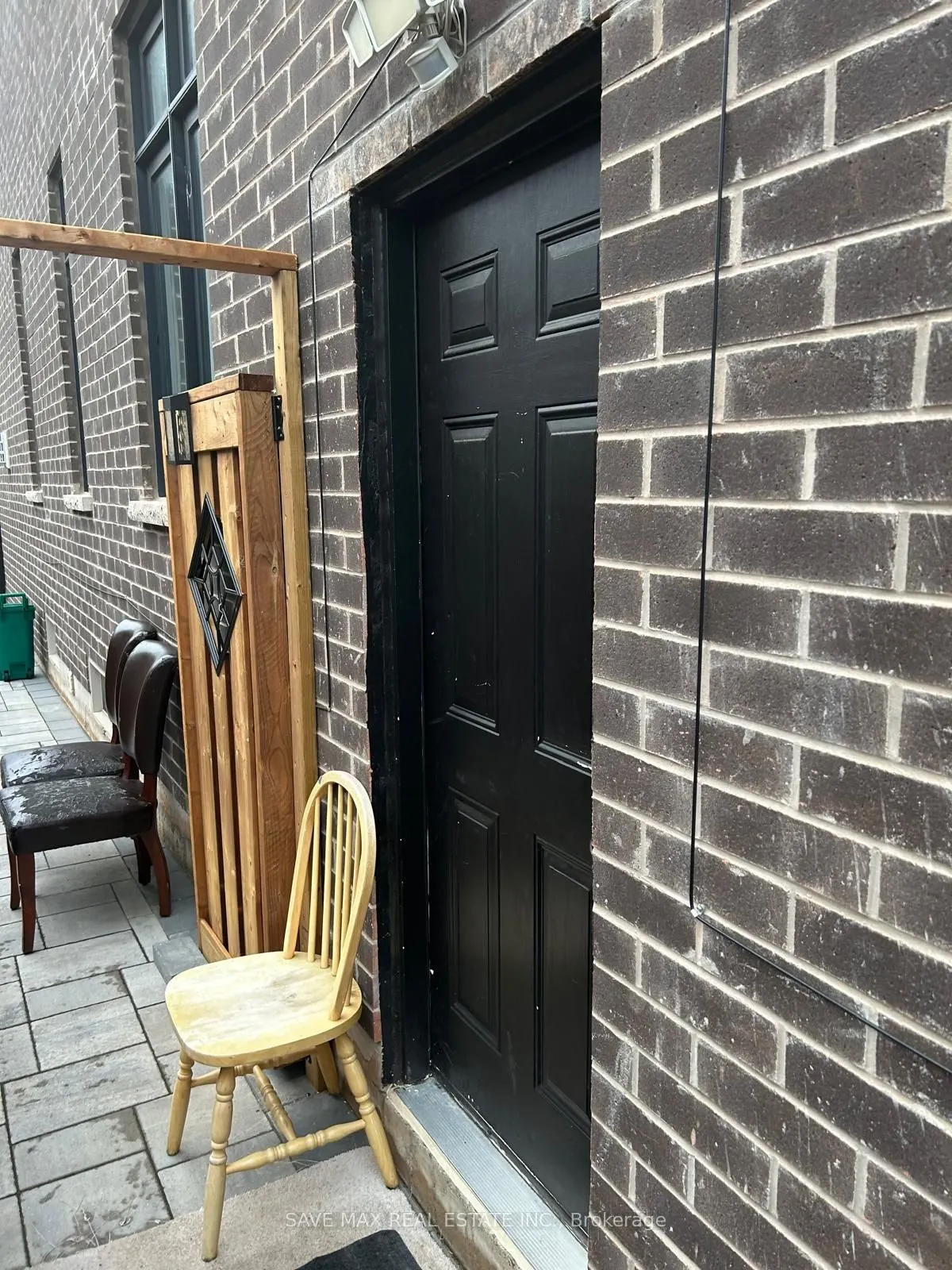 1153 Stag Hollow Street, #Bsmnt