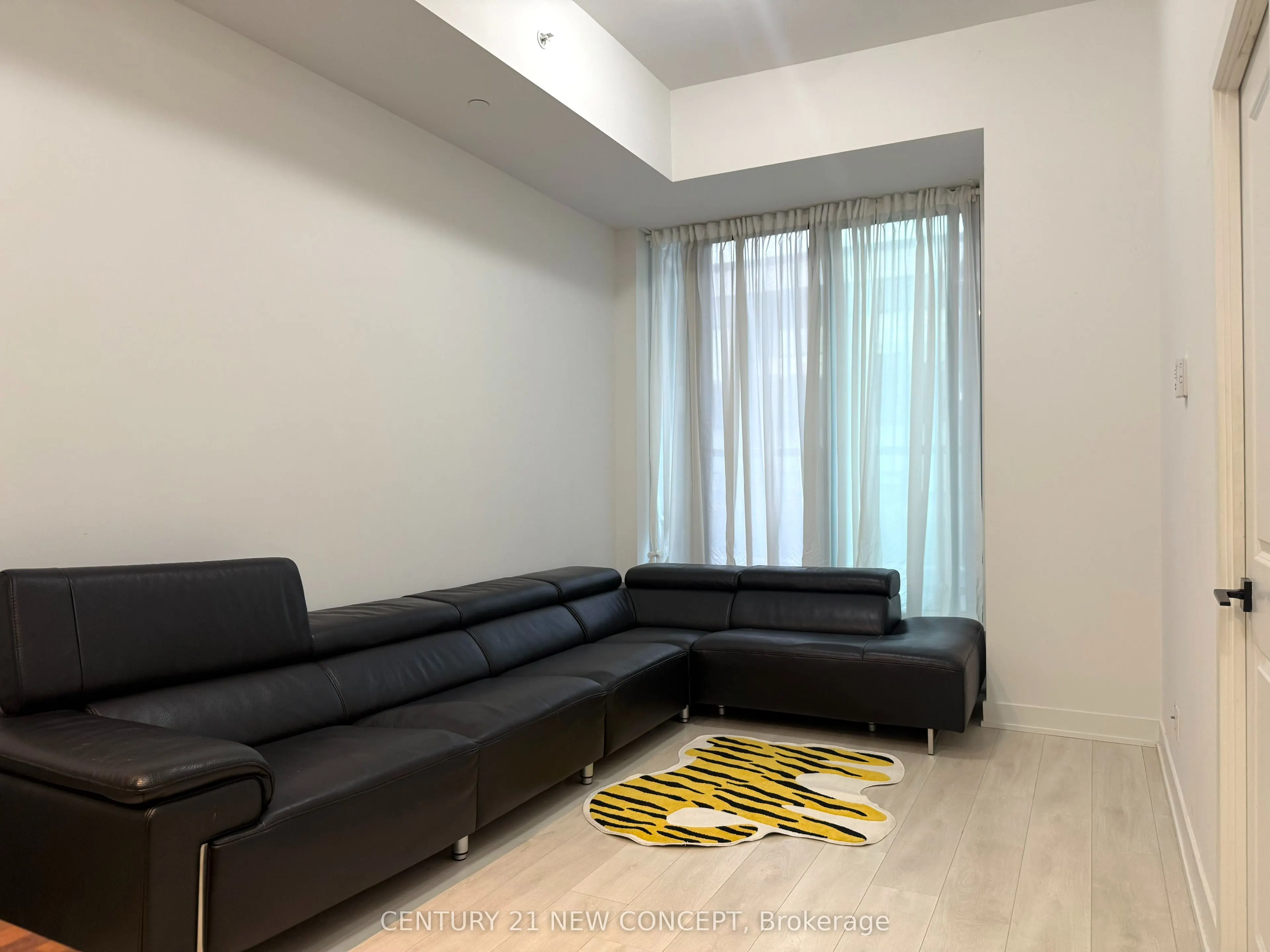 2481 Taunton Road, #360