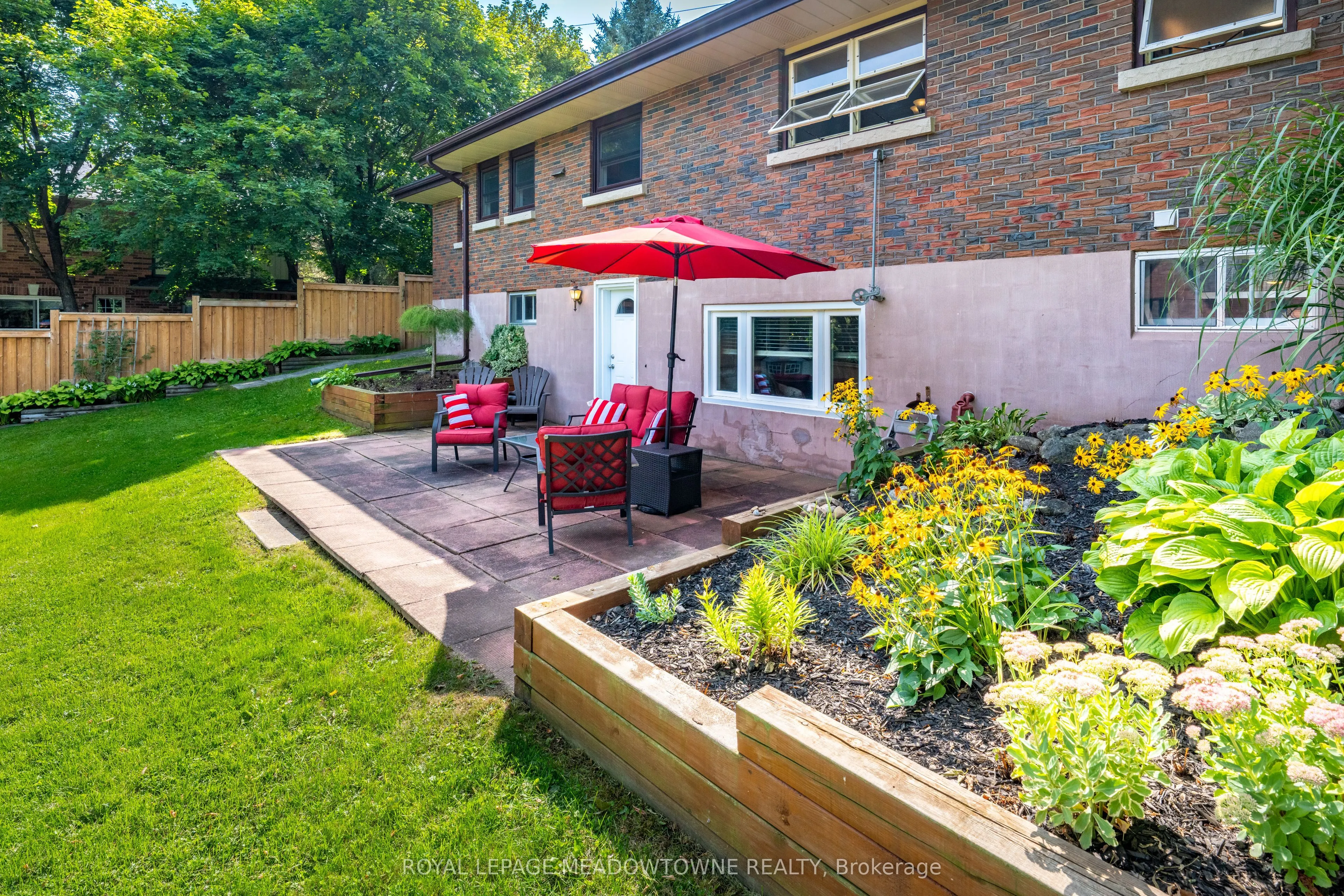 74 River Drive