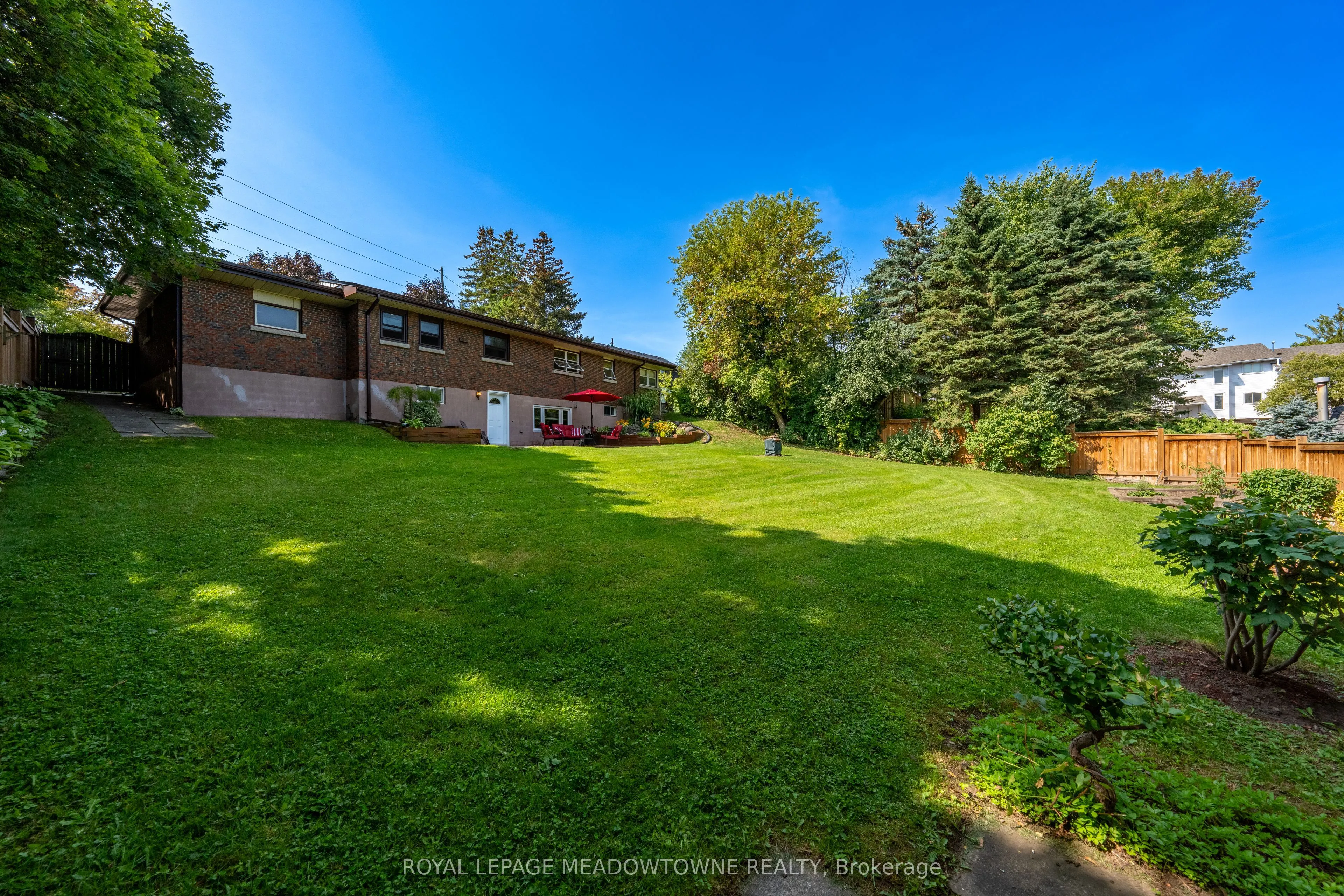 74 River Drive
