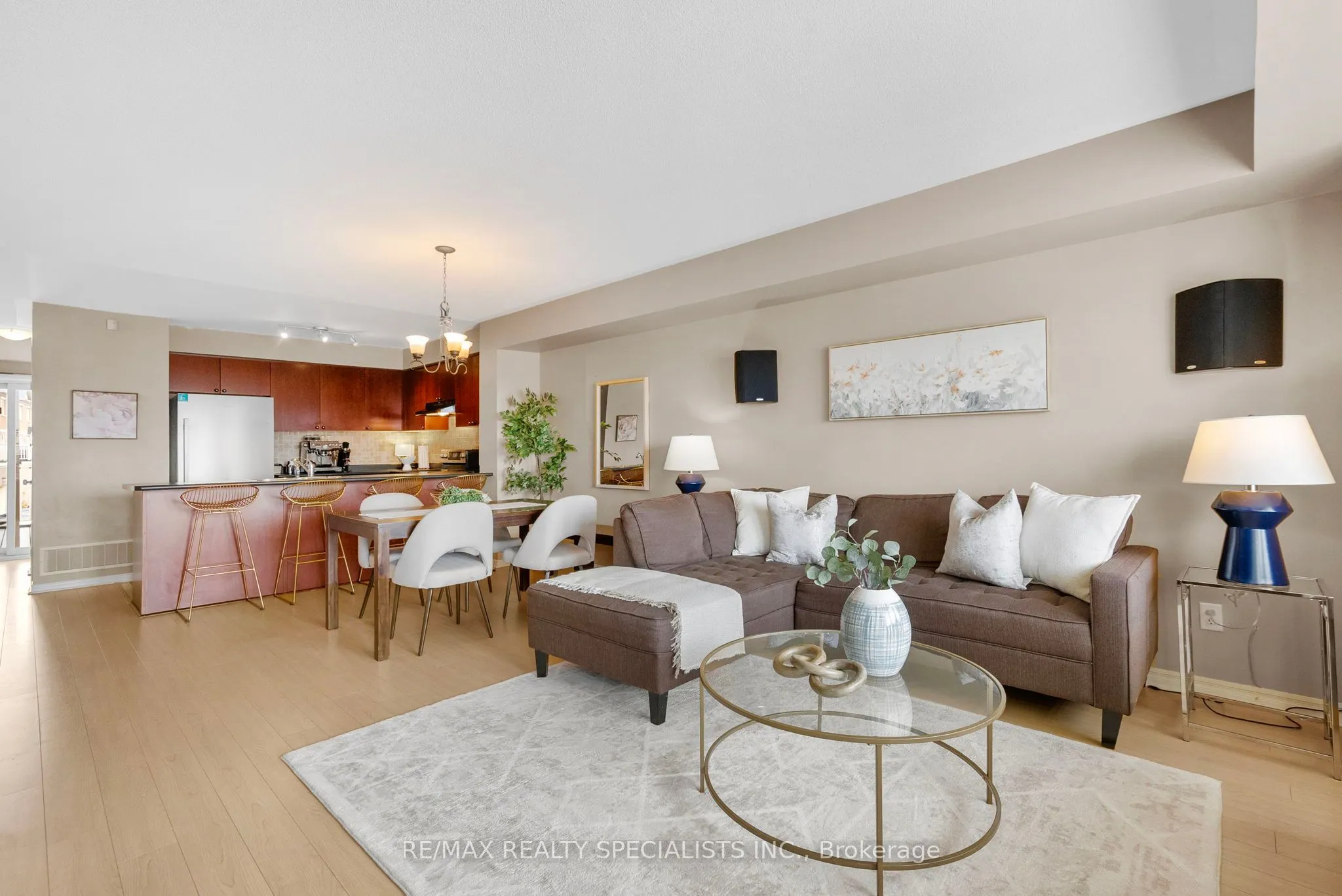 3985 Eglinton Avenue W, #19