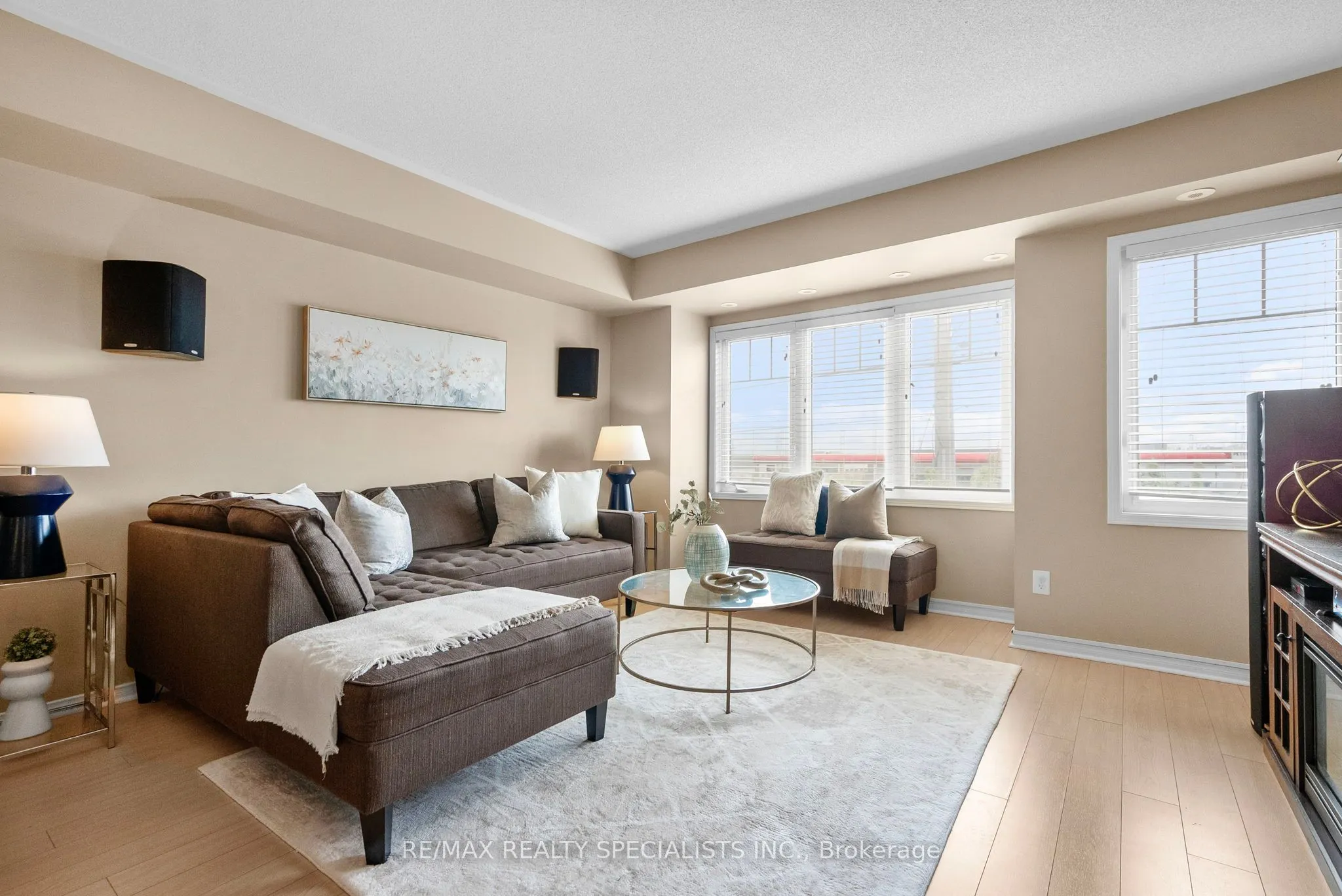 3985 Eglinton Avenue W, #19