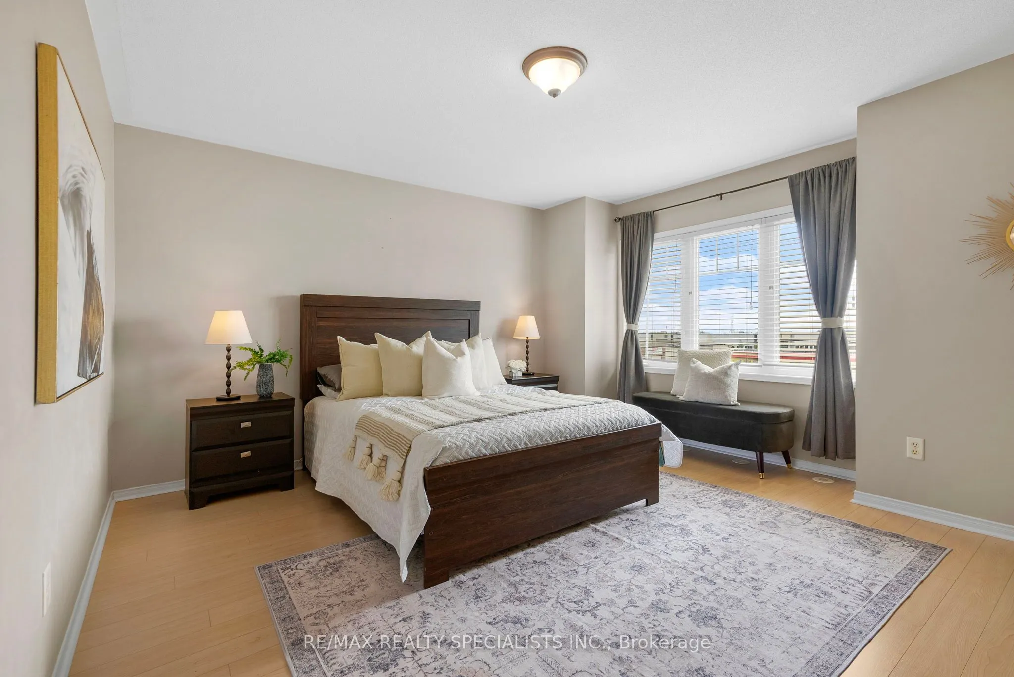 3985 Eglinton Avenue W, #19
