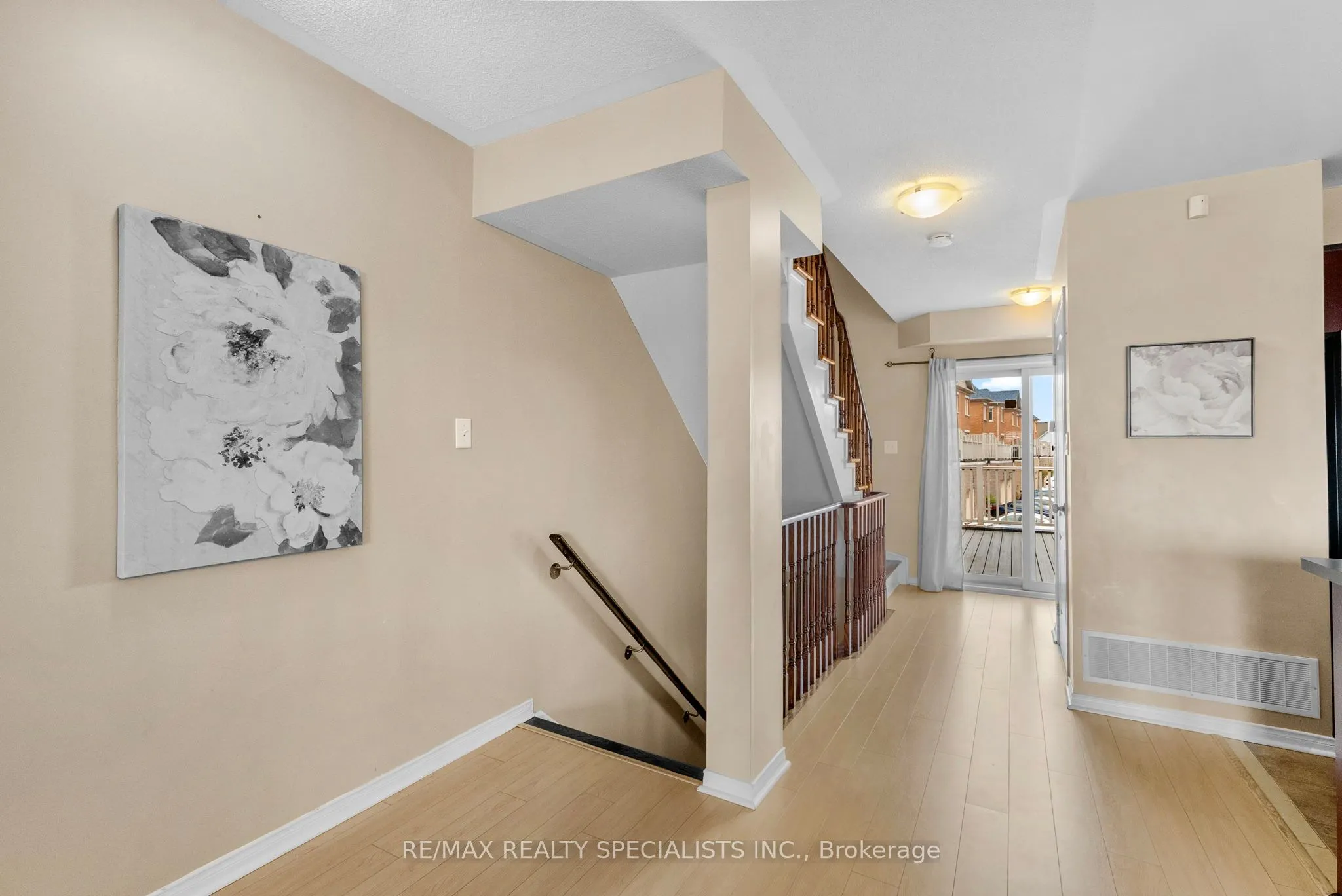 3985 Eglinton Avenue W, #19
