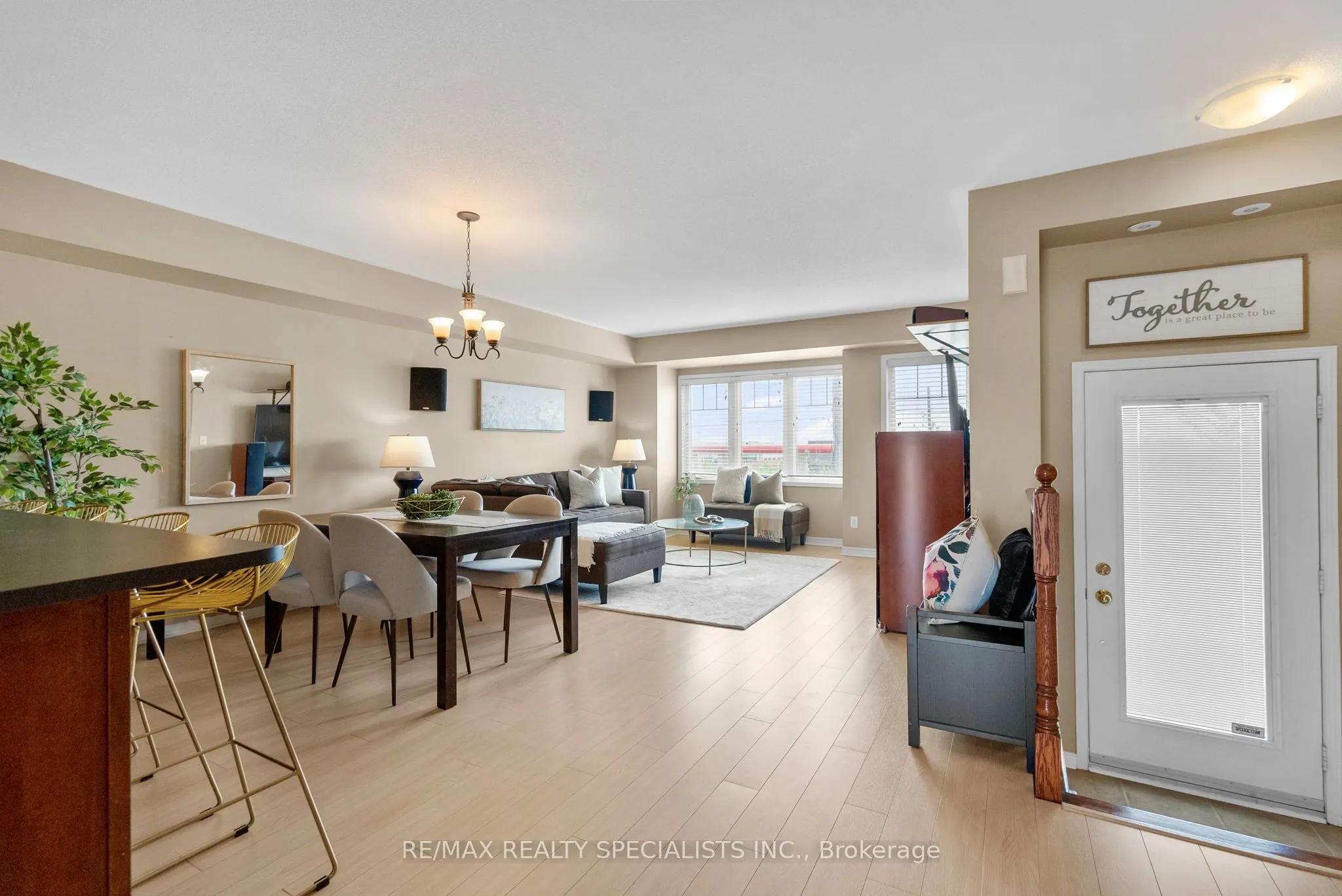 3985 Eglinton Avenue W, #19
