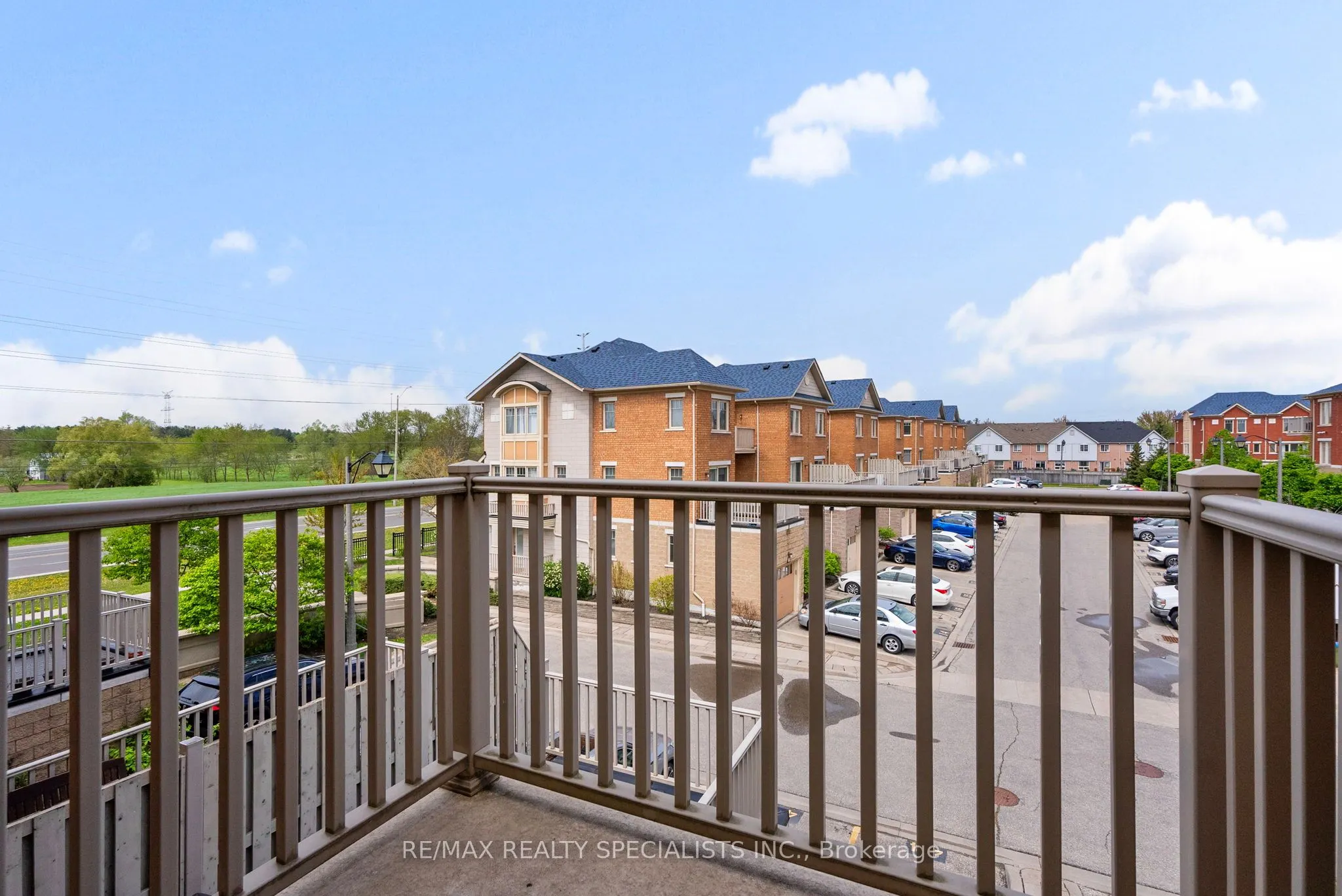 3985 Eglinton Avenue W, #19