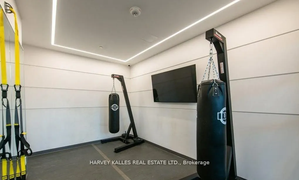 60 George Butchart Drive, #4