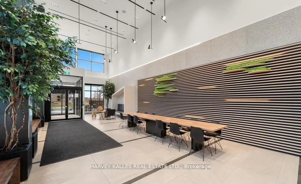 60 George Butchart Drive, #4