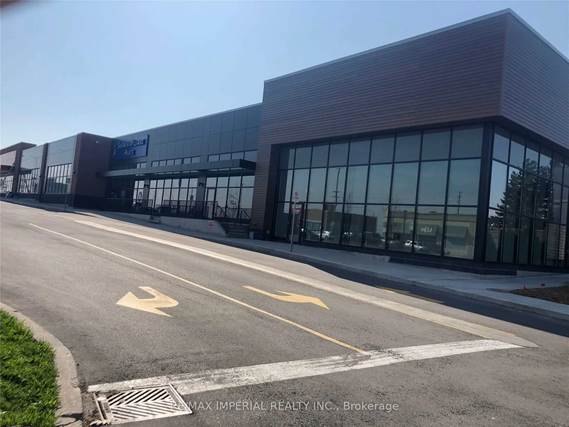 625 Dundas Street W, #3