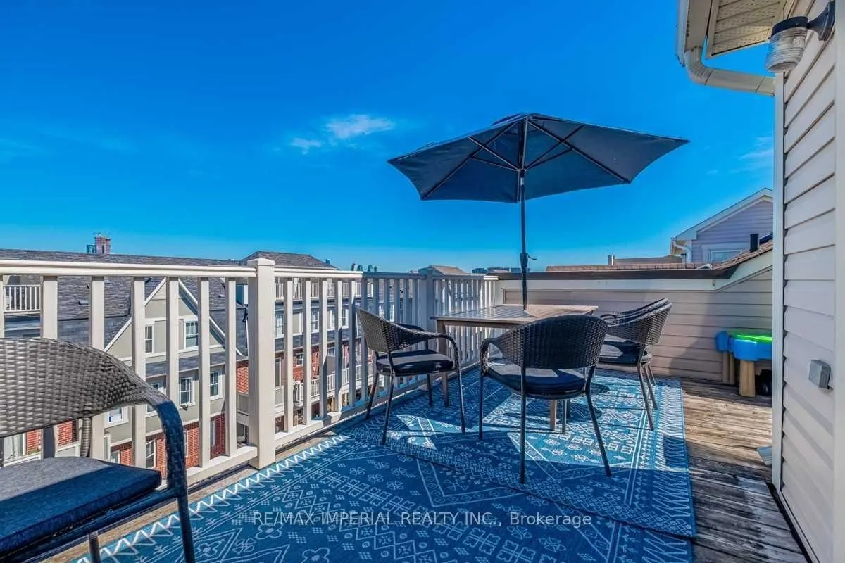 625 Dundas Street W, #3