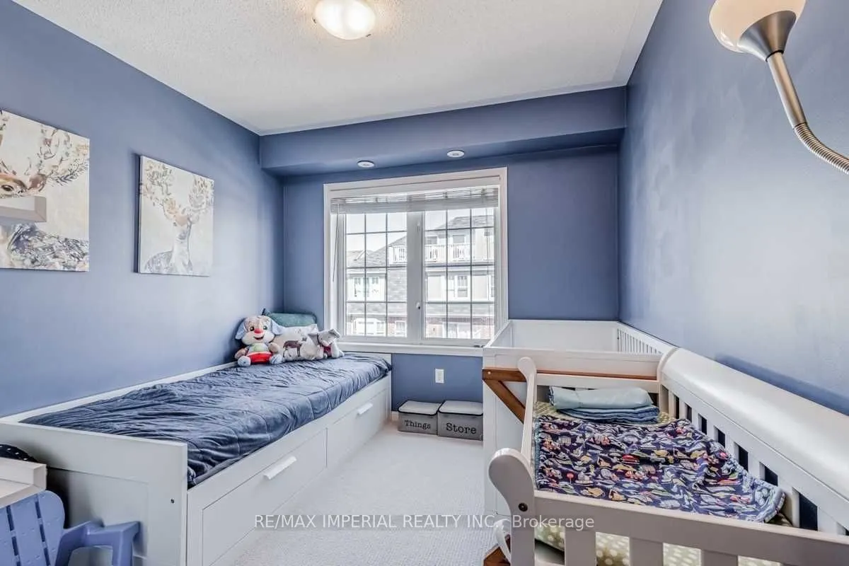 625 Dundas Street W, #3